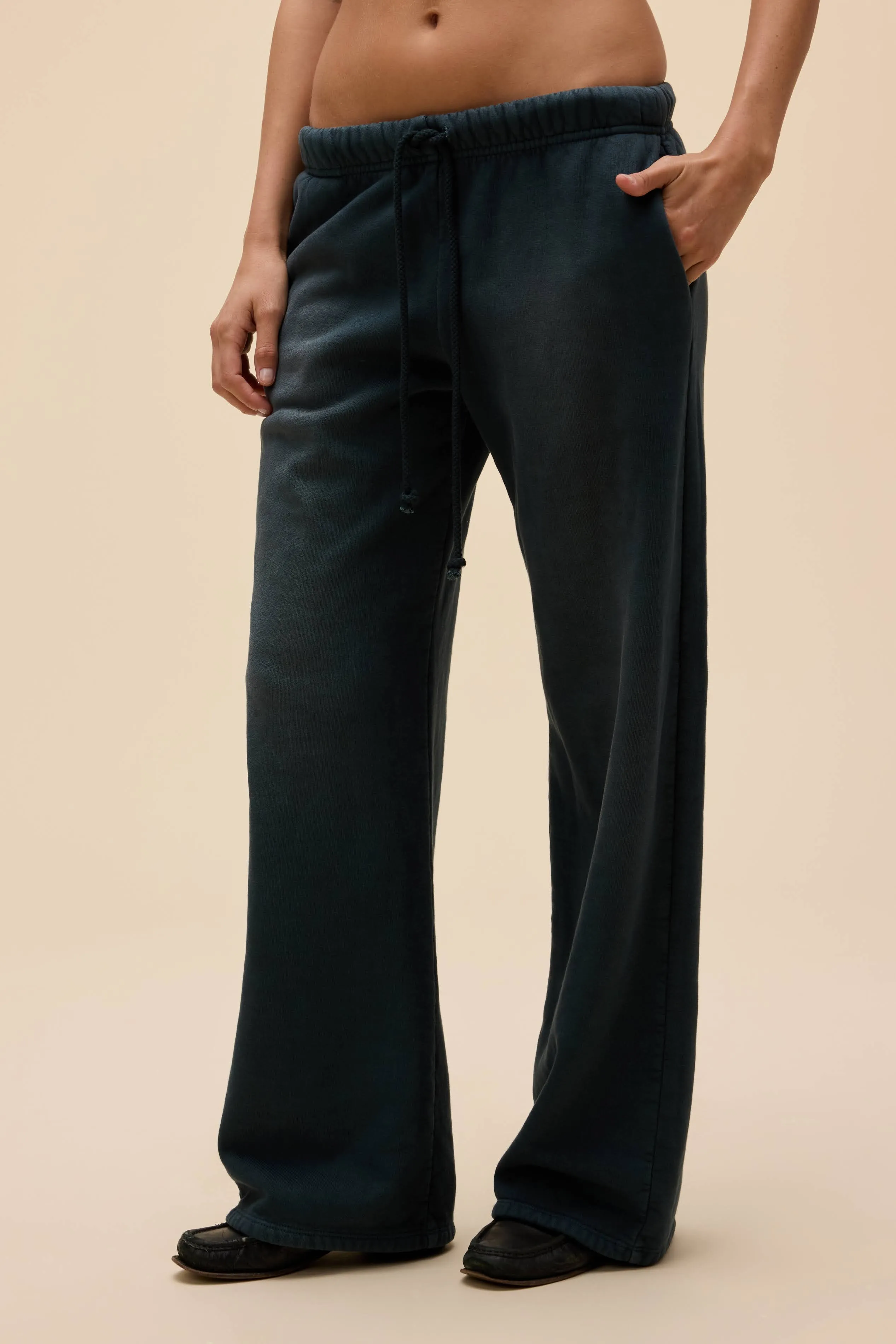 SOLID RELAXED SWEATPANT sold by Daydreamer product image thumbnail 2