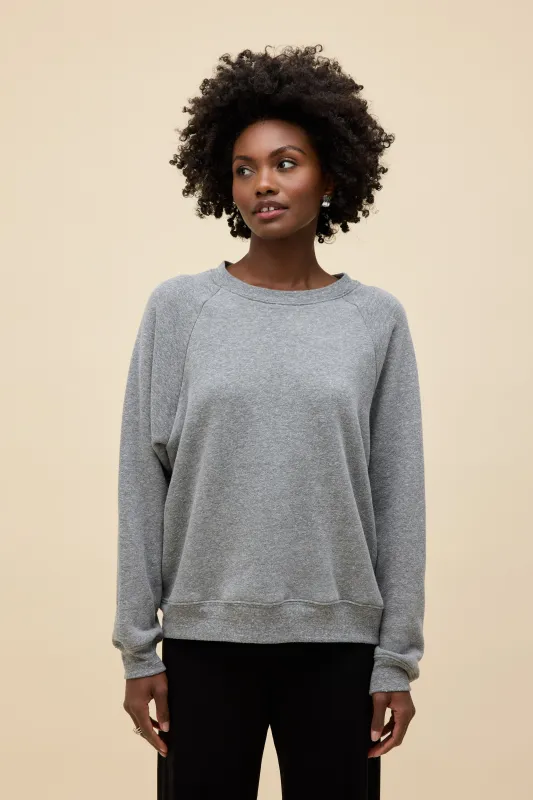 SOLID VINTAGE RAGLAN SWEATSHIRT made by Daydreamer