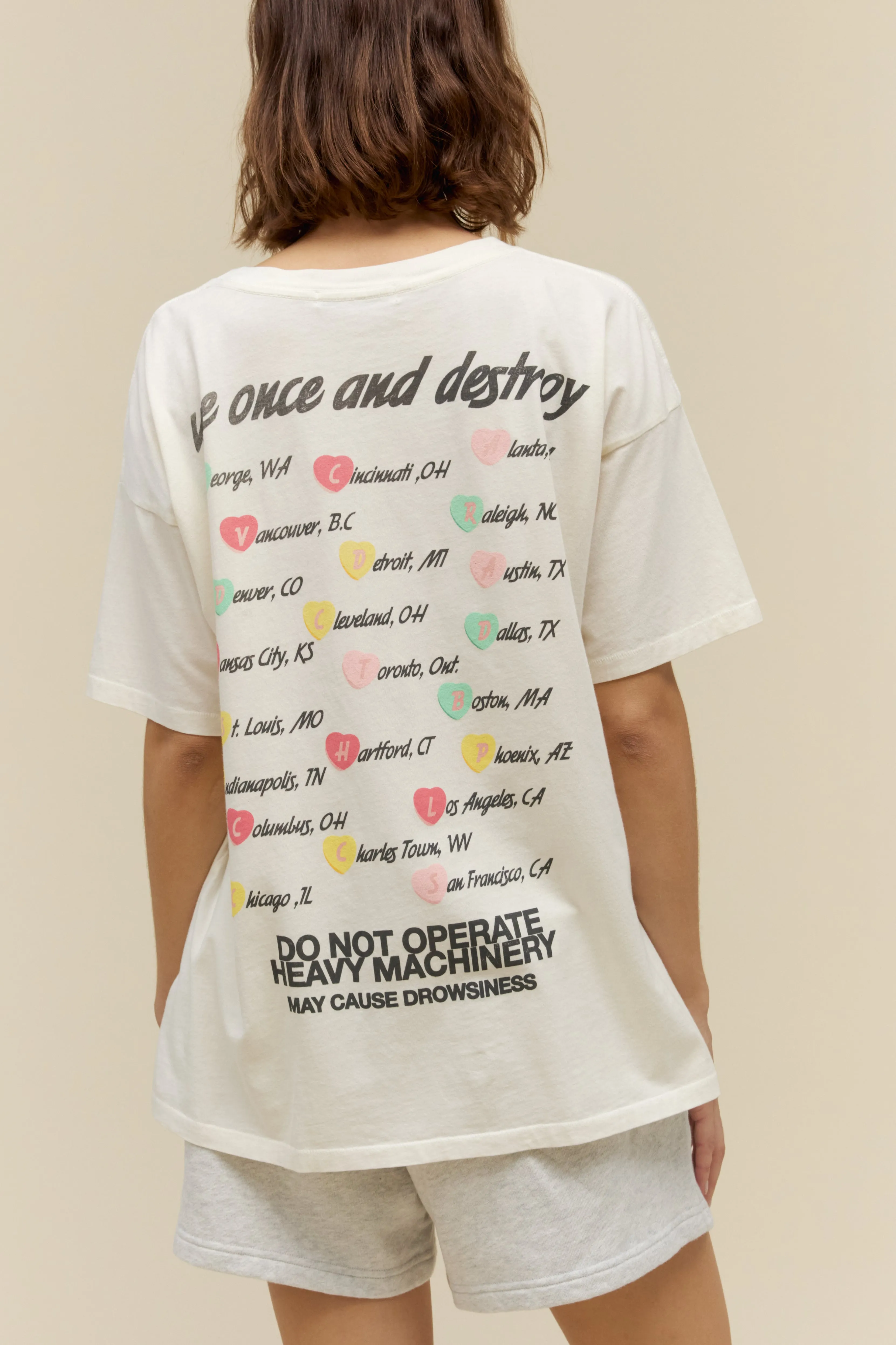 HOLE LIVE THROUGH THIS MERCH TEE sold by Daydreamer product image thumbnail 2