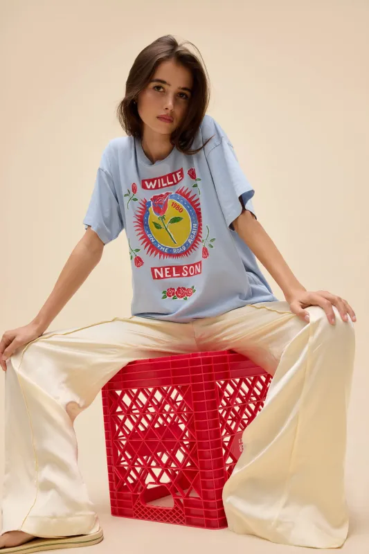 Willie Nelson Rose Label Merch Tee made by Daydreamer