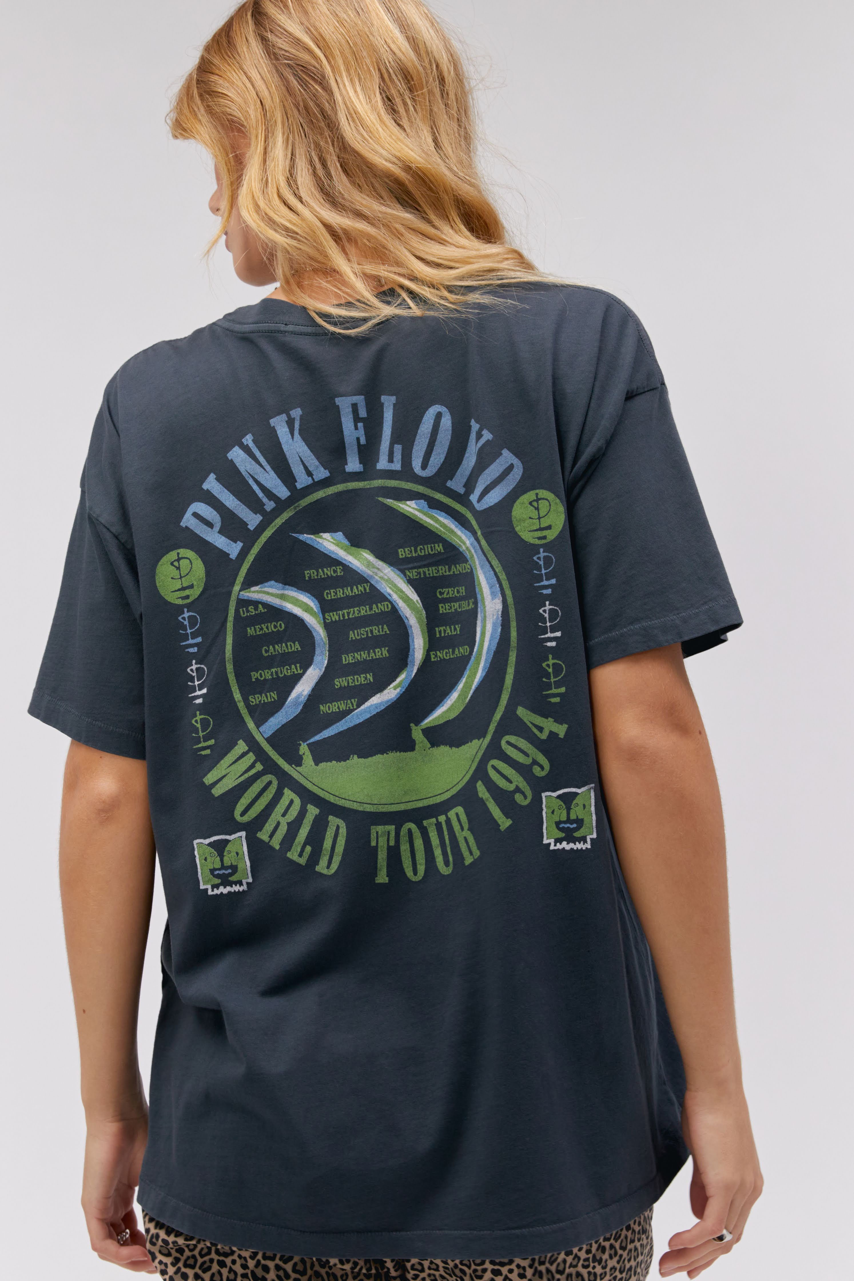 Pink Floyd The Division Bell Album Merch Tee sold by Daydreamer product image thumbnail 2