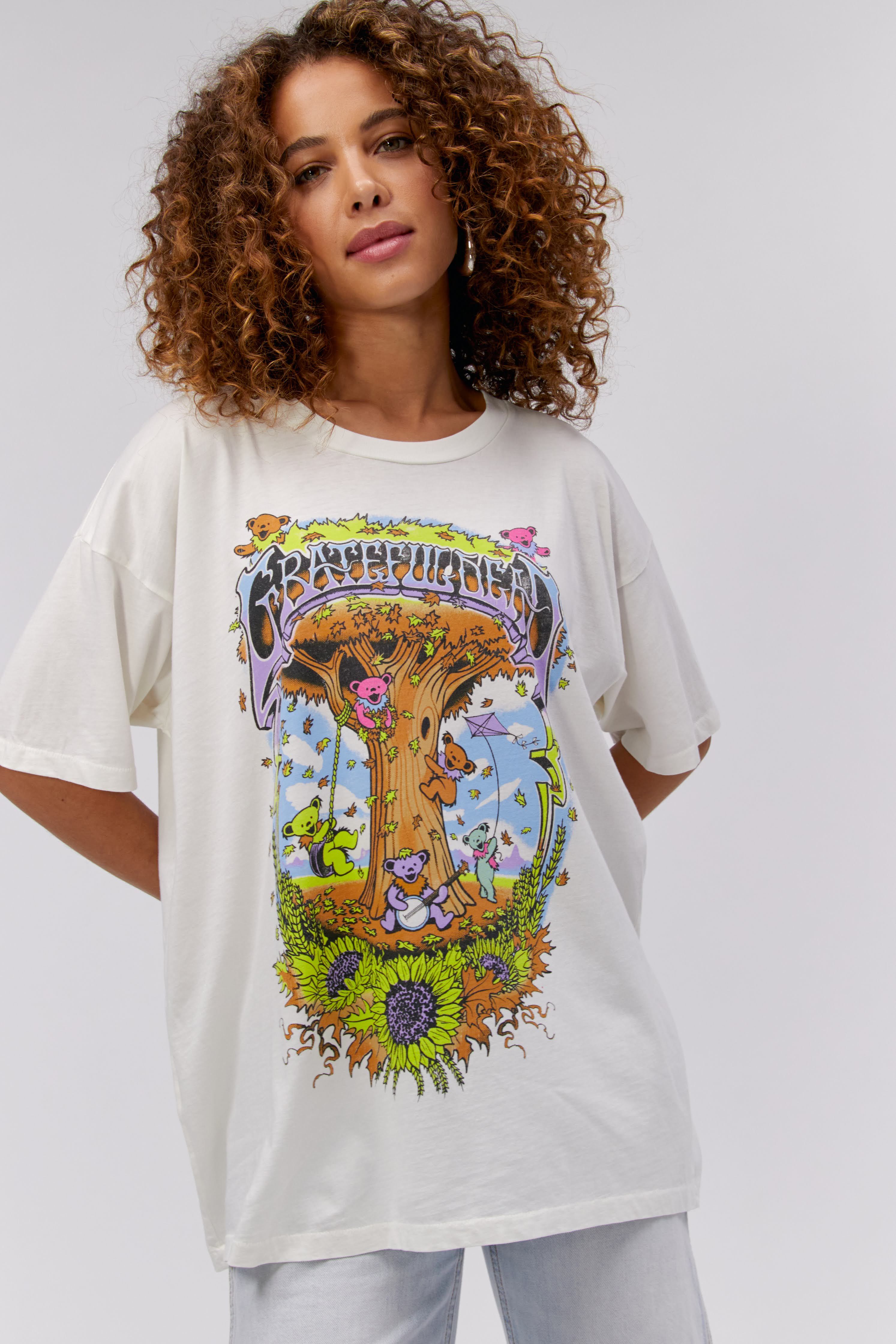 Grateful Dead Autumn Bears Merch Tee in Vintage White sold by Daydreamer