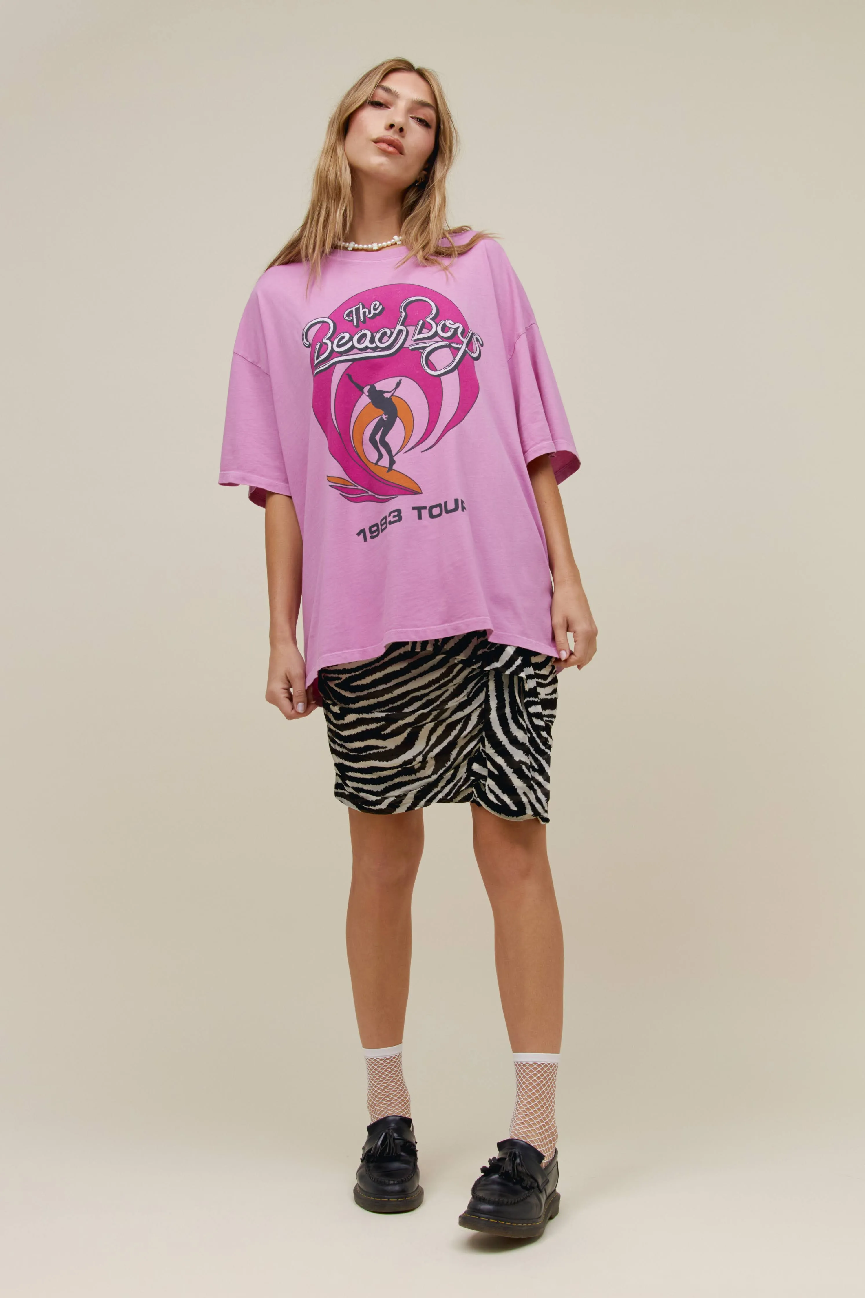 The Beach Boys 1983 Tour OS Tee in Lilac Bloom sold by Daydreamer product image thumbnail 4