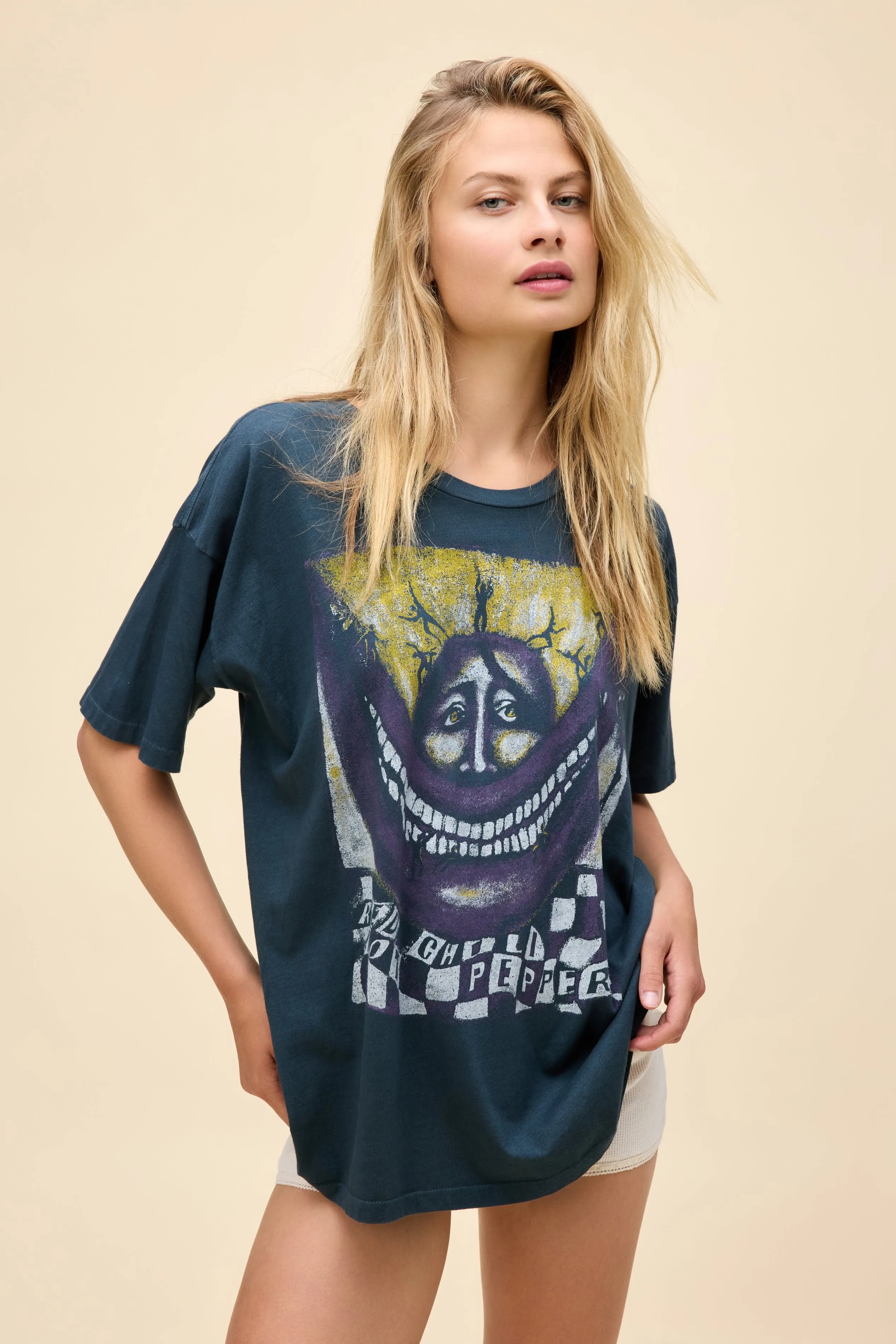 Red Hot Chili Peppers Big Smile Merch Tee sold by Daydreamer