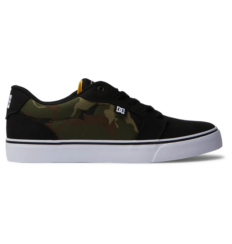 Men's Anvil Canvas Shoes sold by DC
