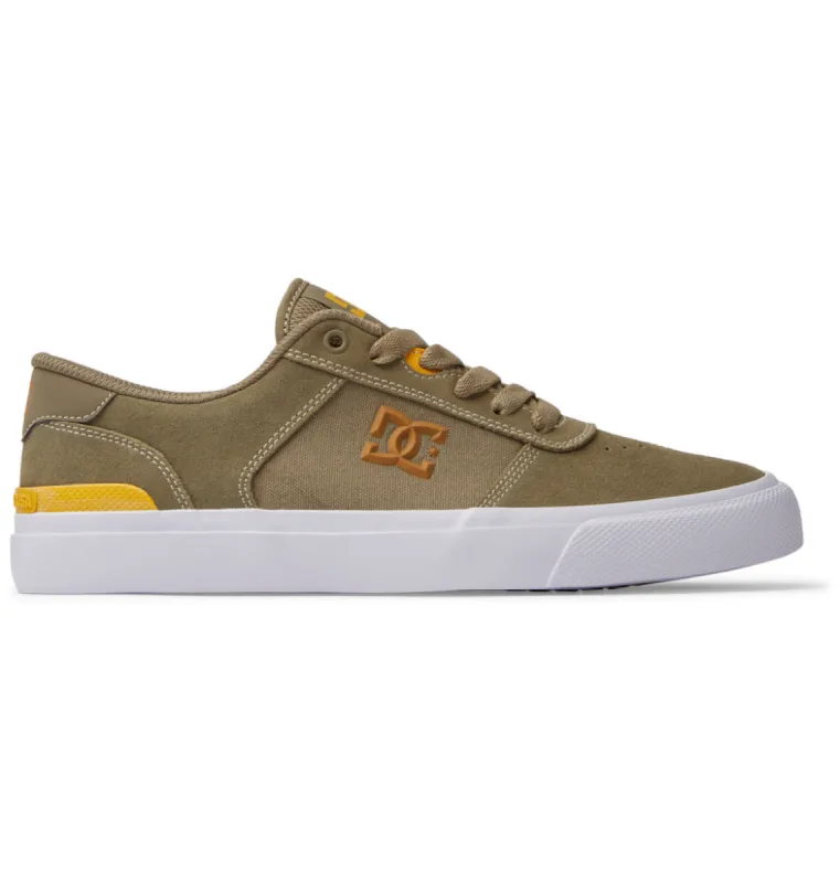Men's Teknic Skate Shoes sold by DC
