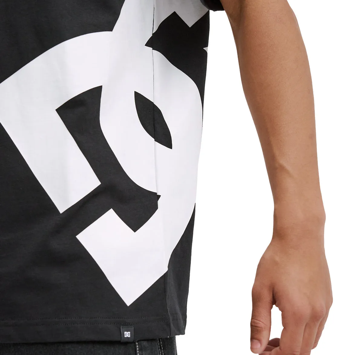 Men's DC Lanai Heritage Short Sleeve Shirt sold by DC product image thumbnail 3