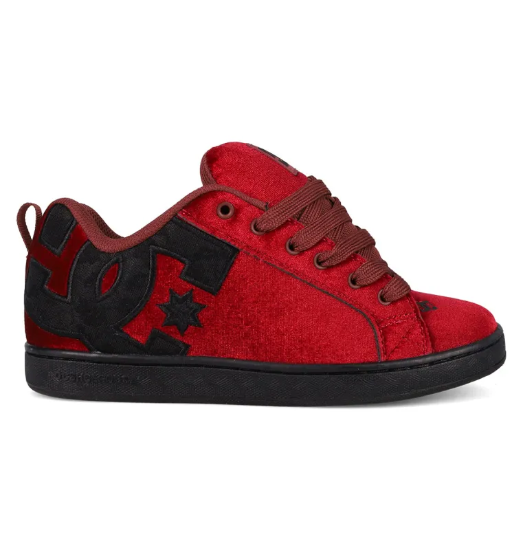Women's Court Graffik LE Shoes made by DC