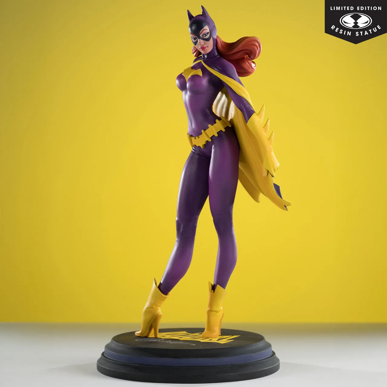 BATGIRL by J. Scott Campbell McFarlane Toys DC Direct DC Cover Girls 1:8 Scale Limited Edition Statue sold by DC Comics product image thumbnail 5