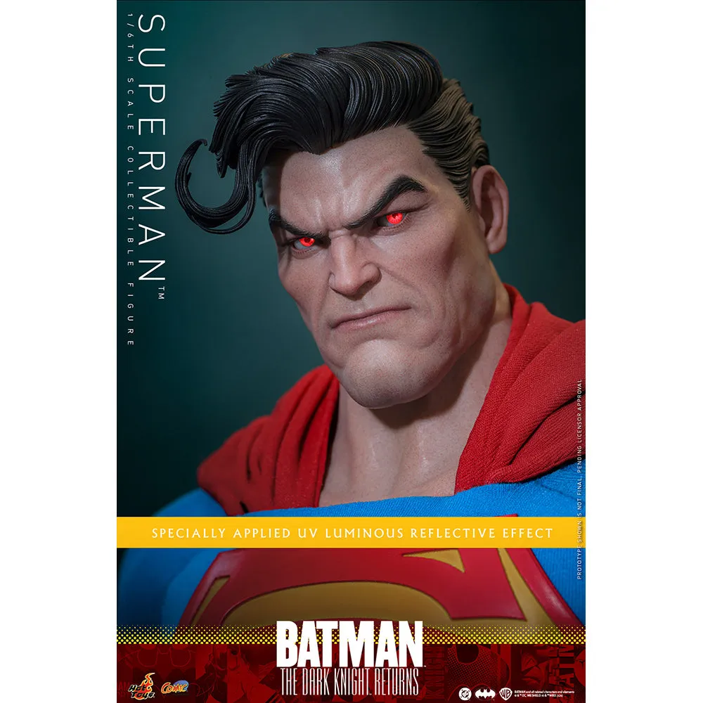 BATMAN: THE DARK KNIGHT RETURNS Superman Sixth Scale Figure by Hot Toys sold by DC Comics product image thumbnail 5