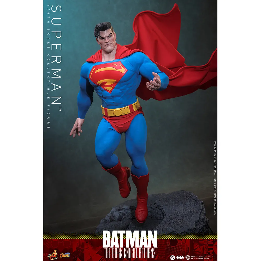 BATMAN: THE DARK KNIGHT RETURNS Superman Sixth Scale Figure by Hot Toys sold by DC Comics product image thumbnail 3