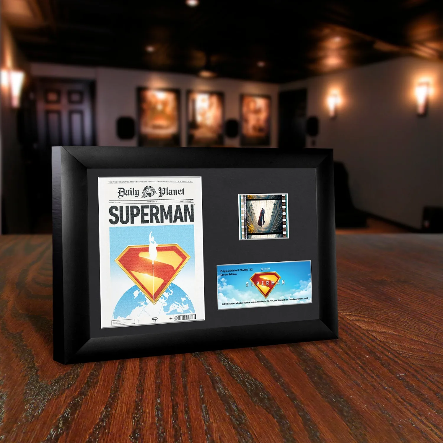 SUPERMAN (2025 Movie) Daily Planet Minicell FilmCells™ Framed Desktop Presentation sold by DC Comics product image thumbnail 2
