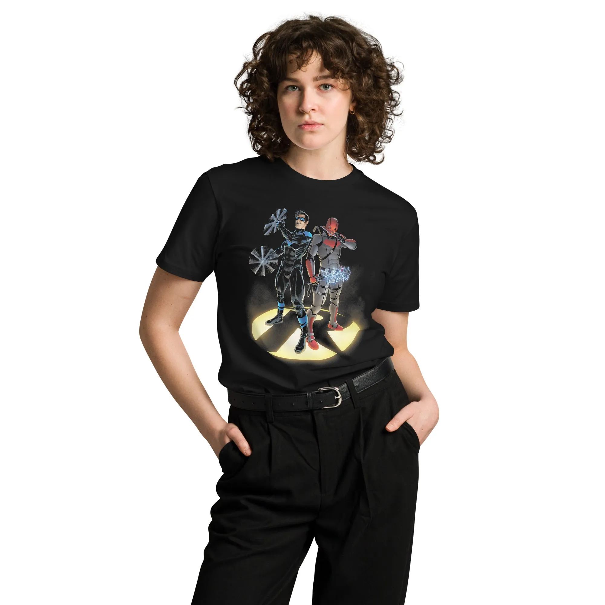 NIGHTWING & RED HOOD T-shirt Blood Brothers sold by DC Comics product image thumbnail 4