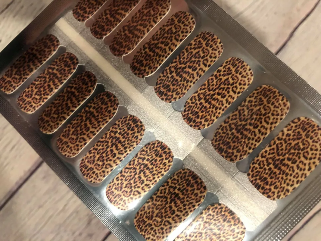 Cheetah sold by De's Nails