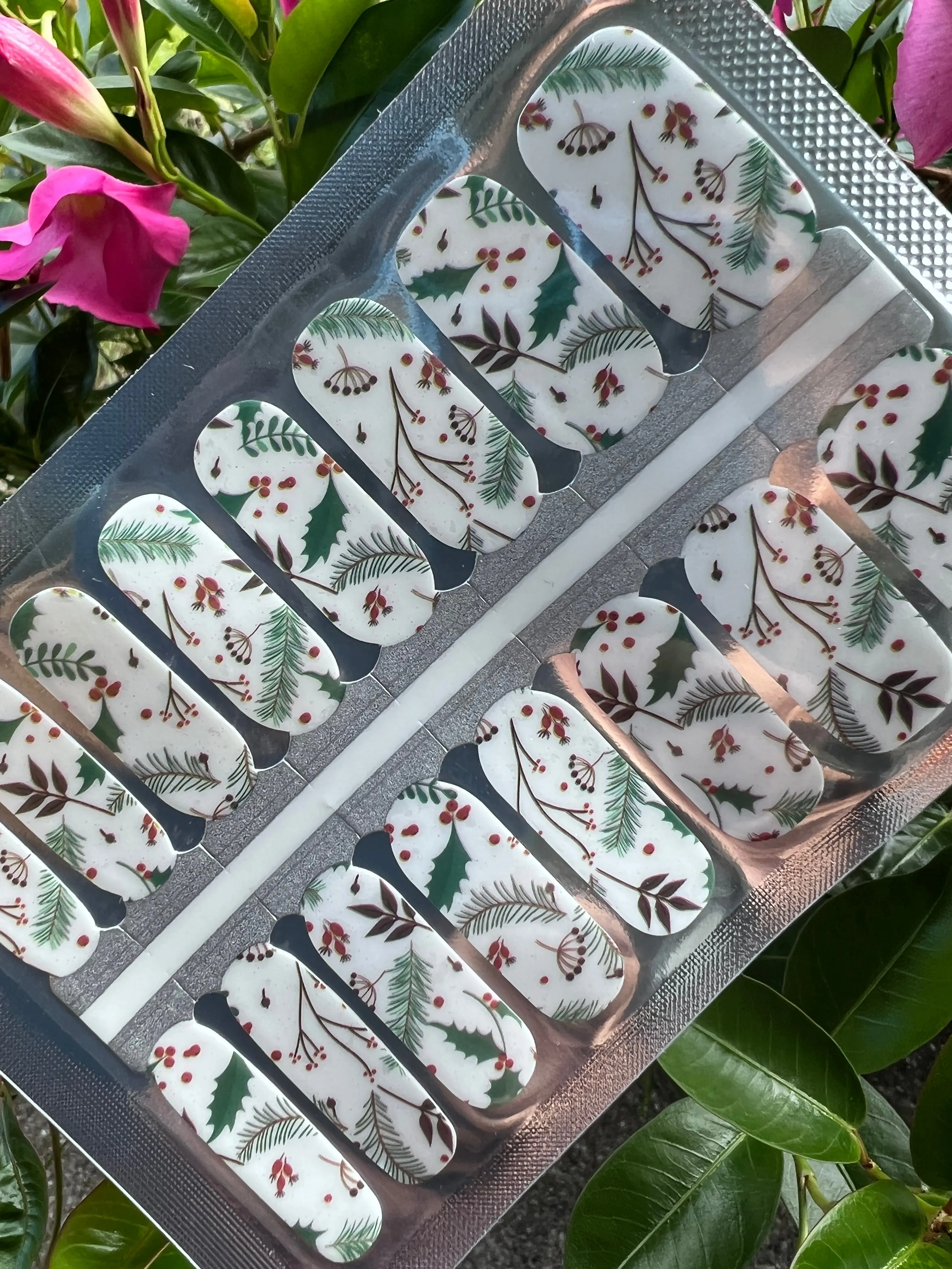 Hollypop - Nail Polish Wraps sold by De's Nails product image thumbnail 2