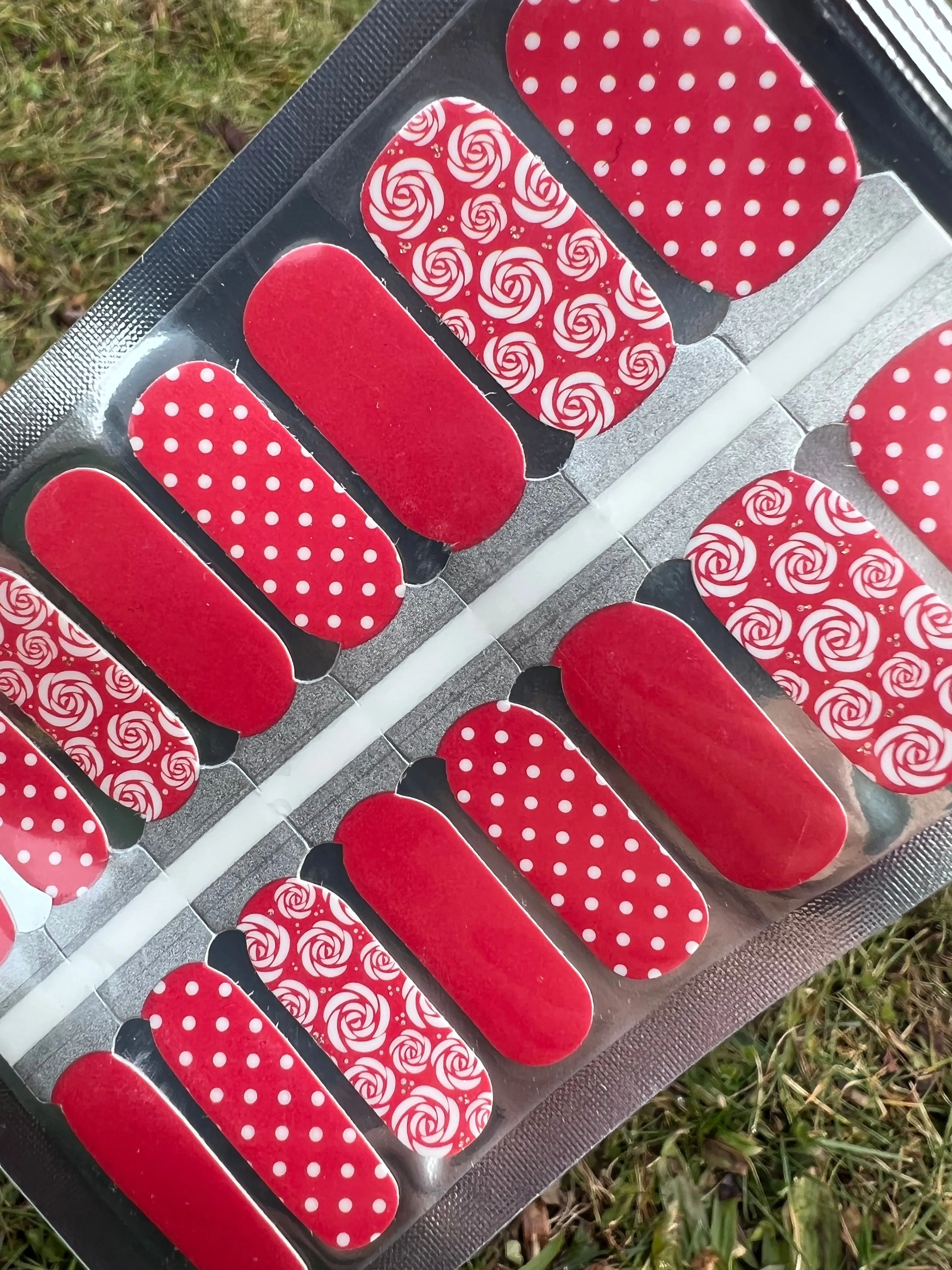 Beauty and the Polka Dot - Nail Polish Wraps sold by De's Nails product image thumbnail 2