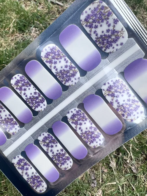 Julia  -  Designer Nail Polish Wraps sold by De's Nails