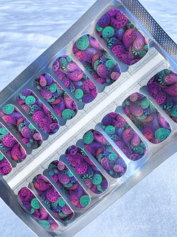 Whimsical Paisley - Designer Nail Polish Wraps sold by De's Nails