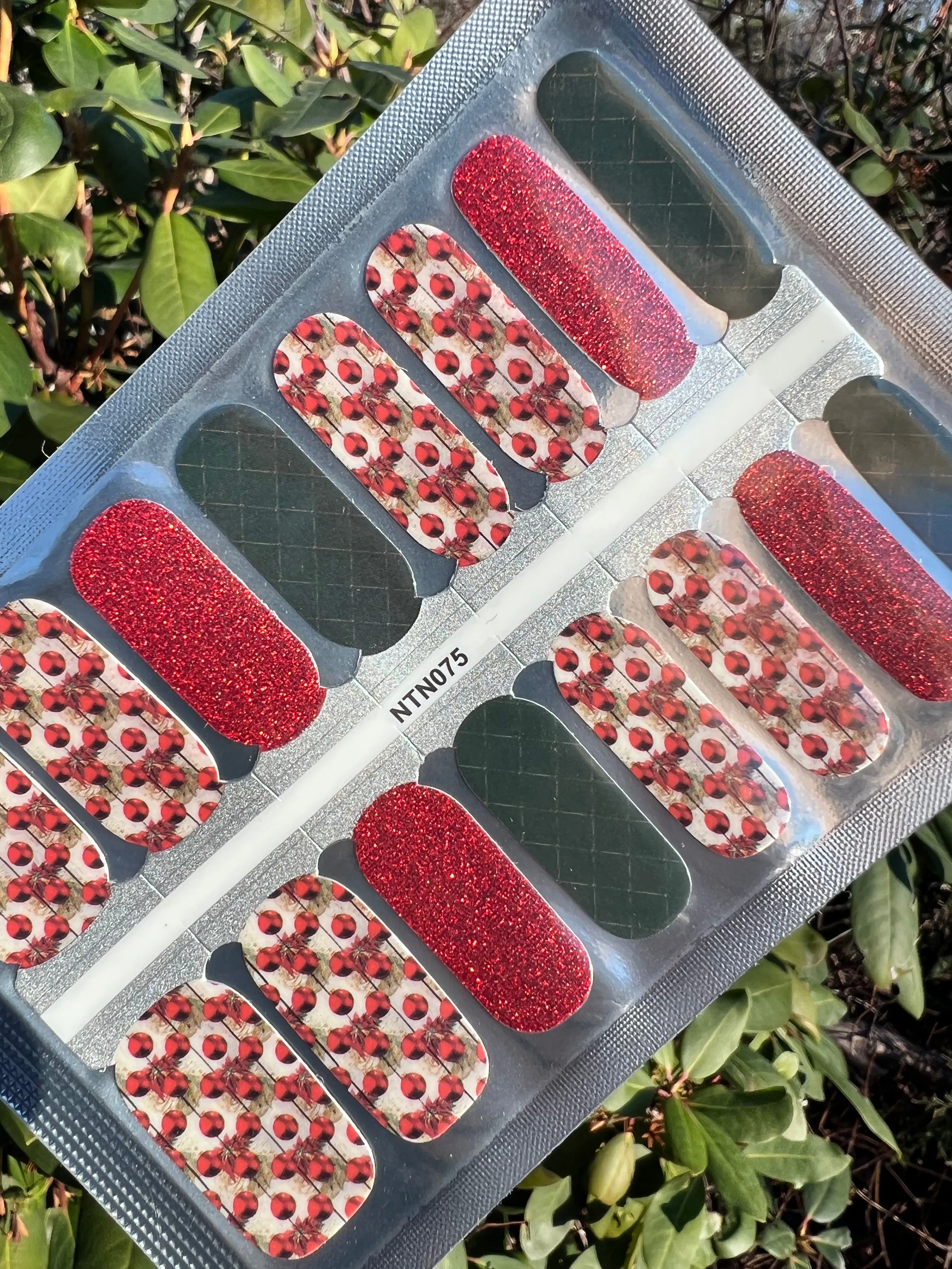 Ornament - Designer Nail Polish Wraps sold by De's Nails product image thumbnail 2