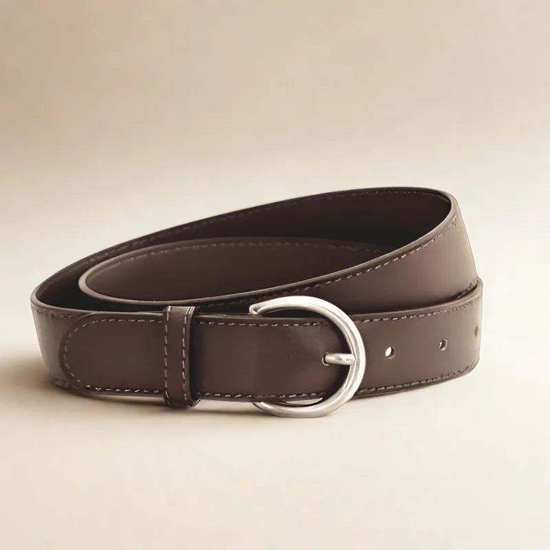Classic Belt - Brown Leather made by Del Toro