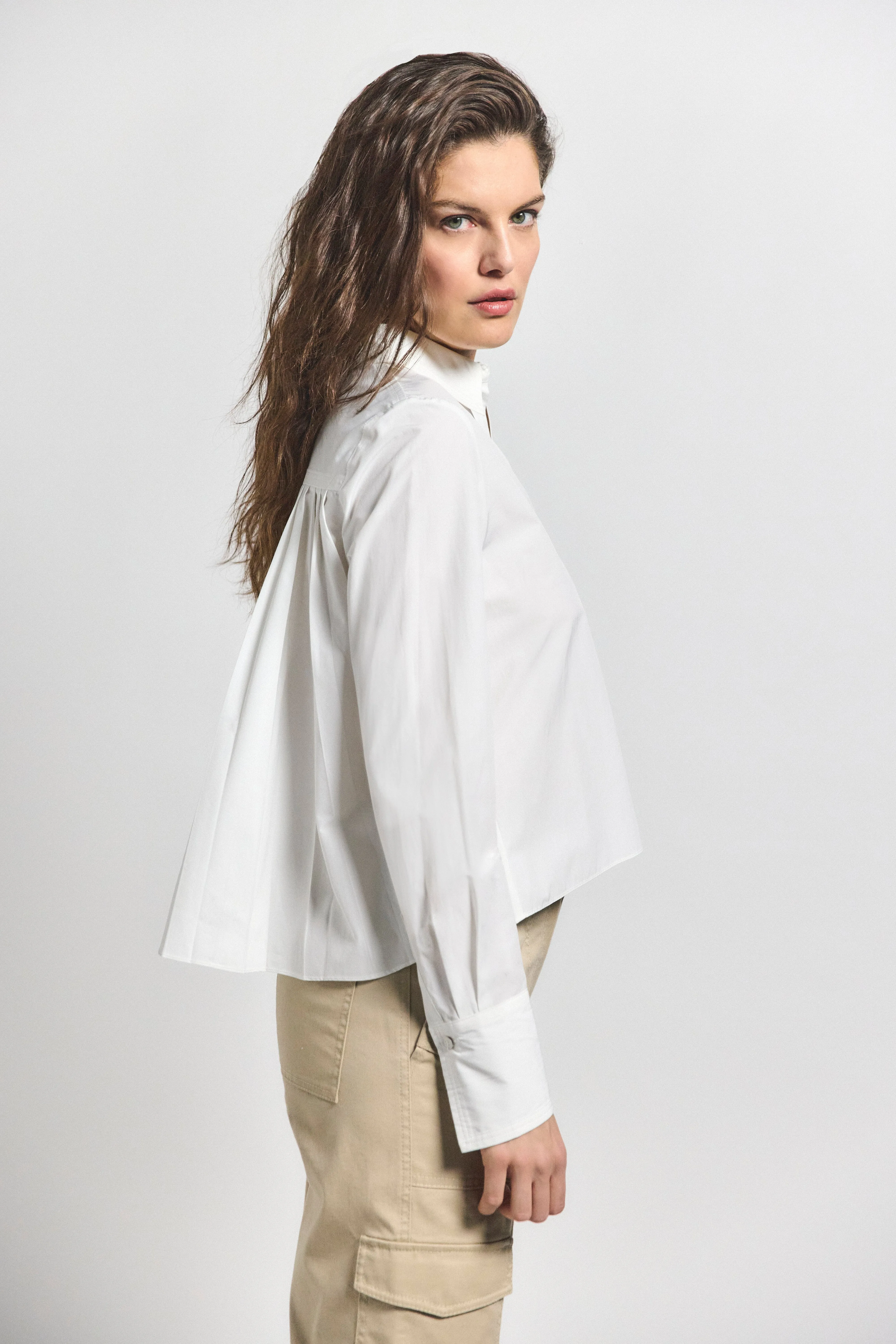 Aria Pleated Back Cropped Shirt - Soft White sold by Derek Lam product image thumbnail 2