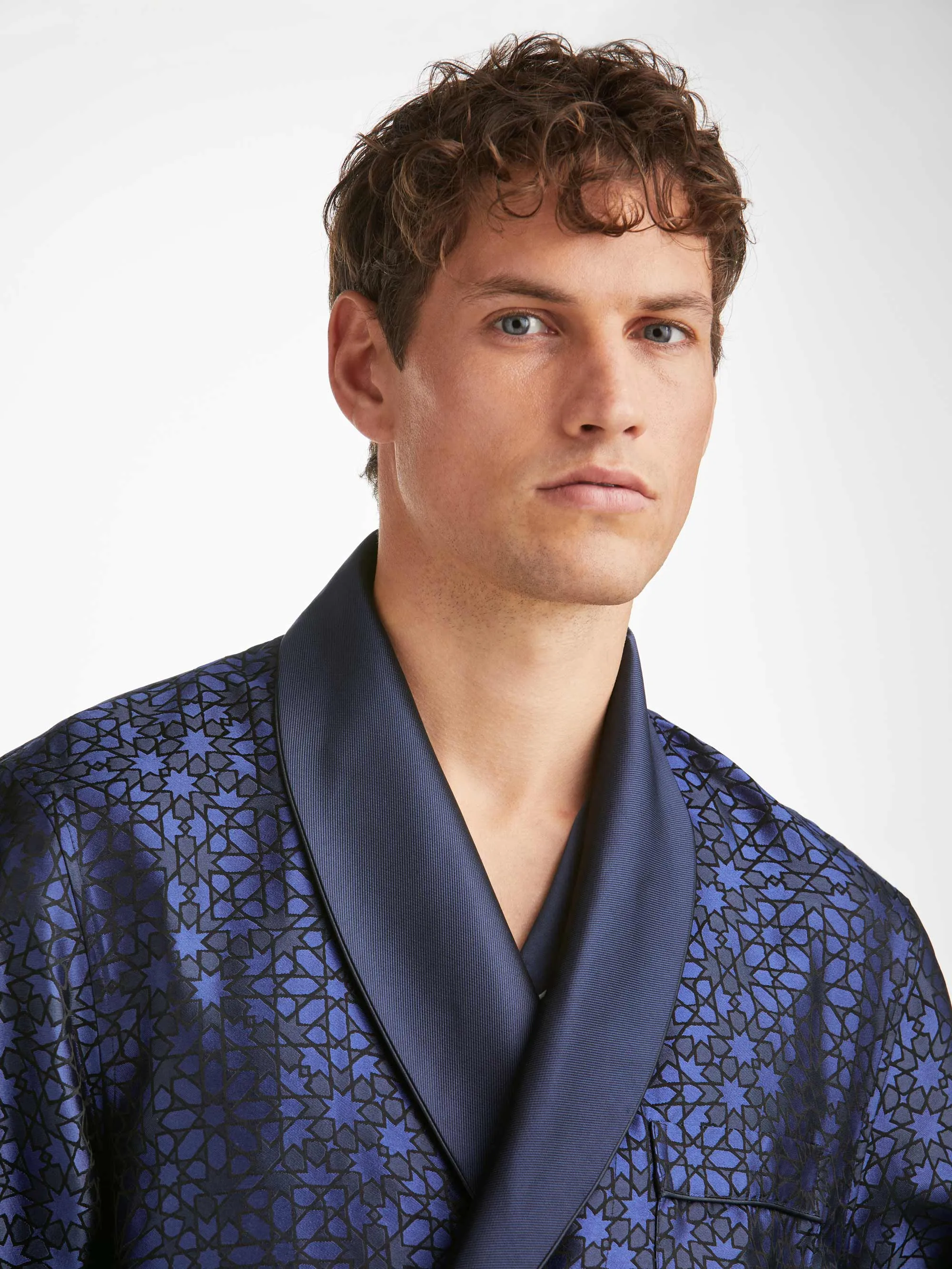 Men's Dressing Gown Verona 66 Silk Jacquard Navy sold by Derek Rose product image thumbnail 5
