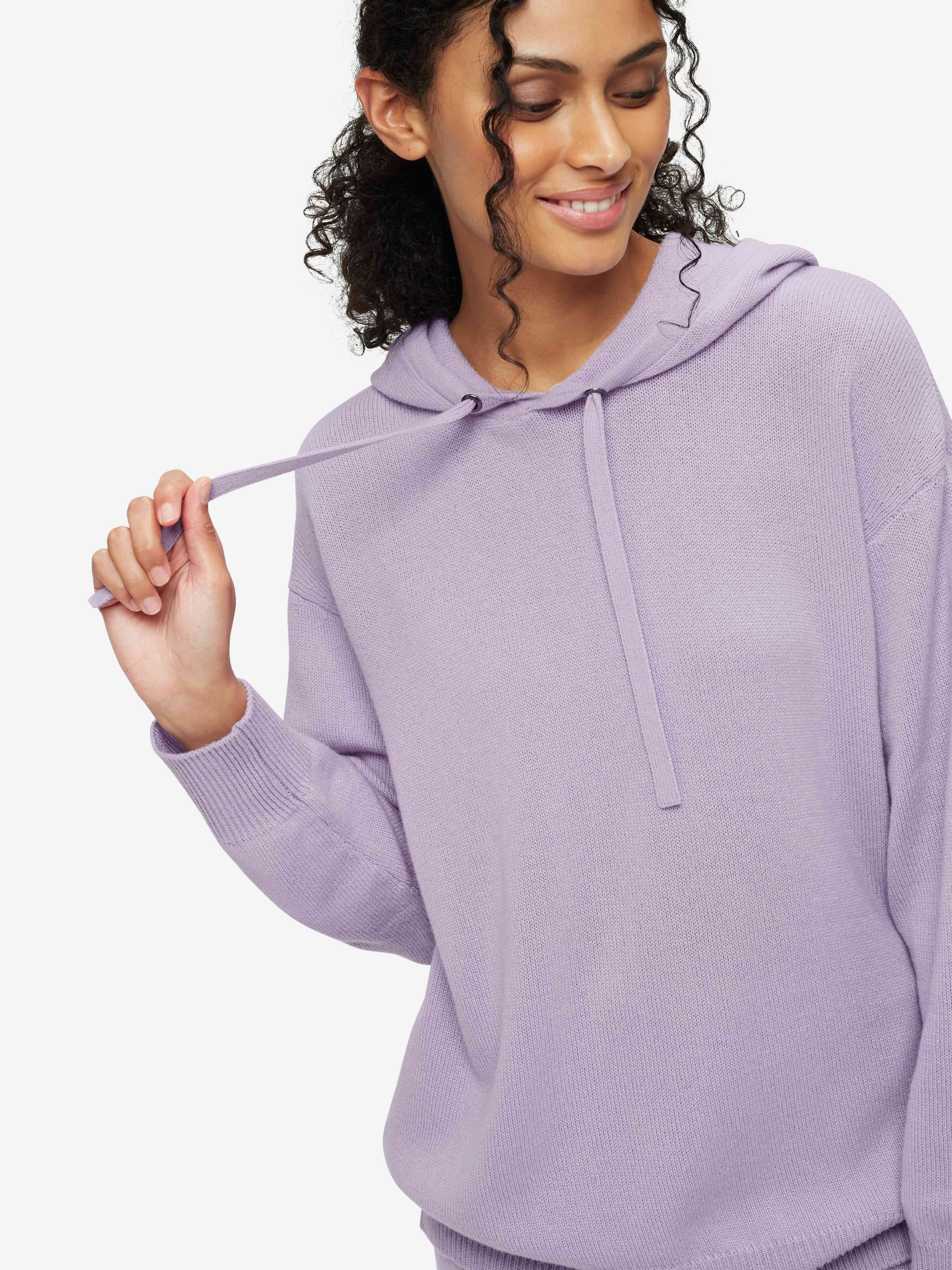 Women's Relaxed Pullover Hoodie Daphne Cashmere Lilac sold by Derek Rose
