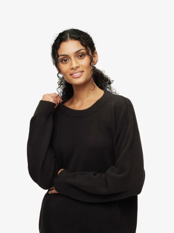Women's Relaxed Sweater Daphne Cashmere Black sold by Derek Rose