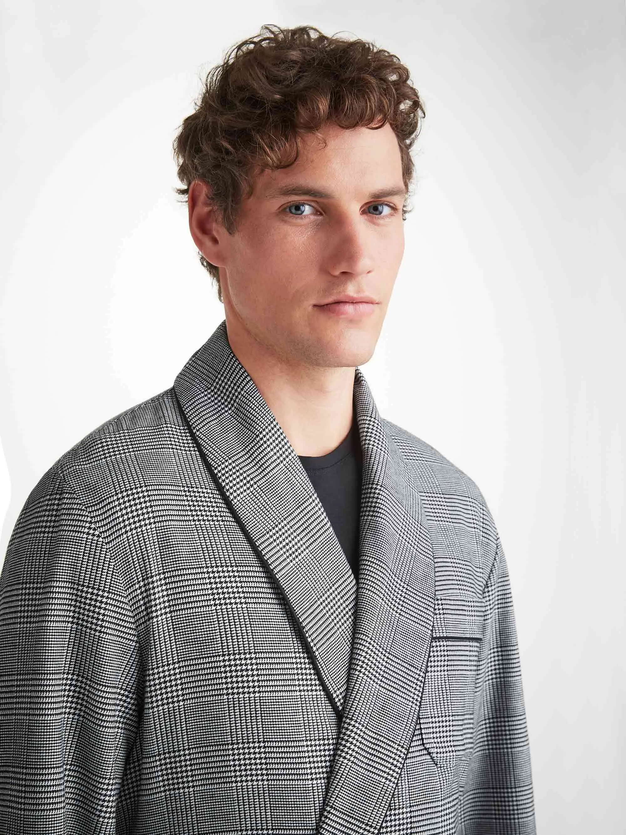 Men's Robe Kelburn 42 Brushed Cotton Black sold by Derek Rose