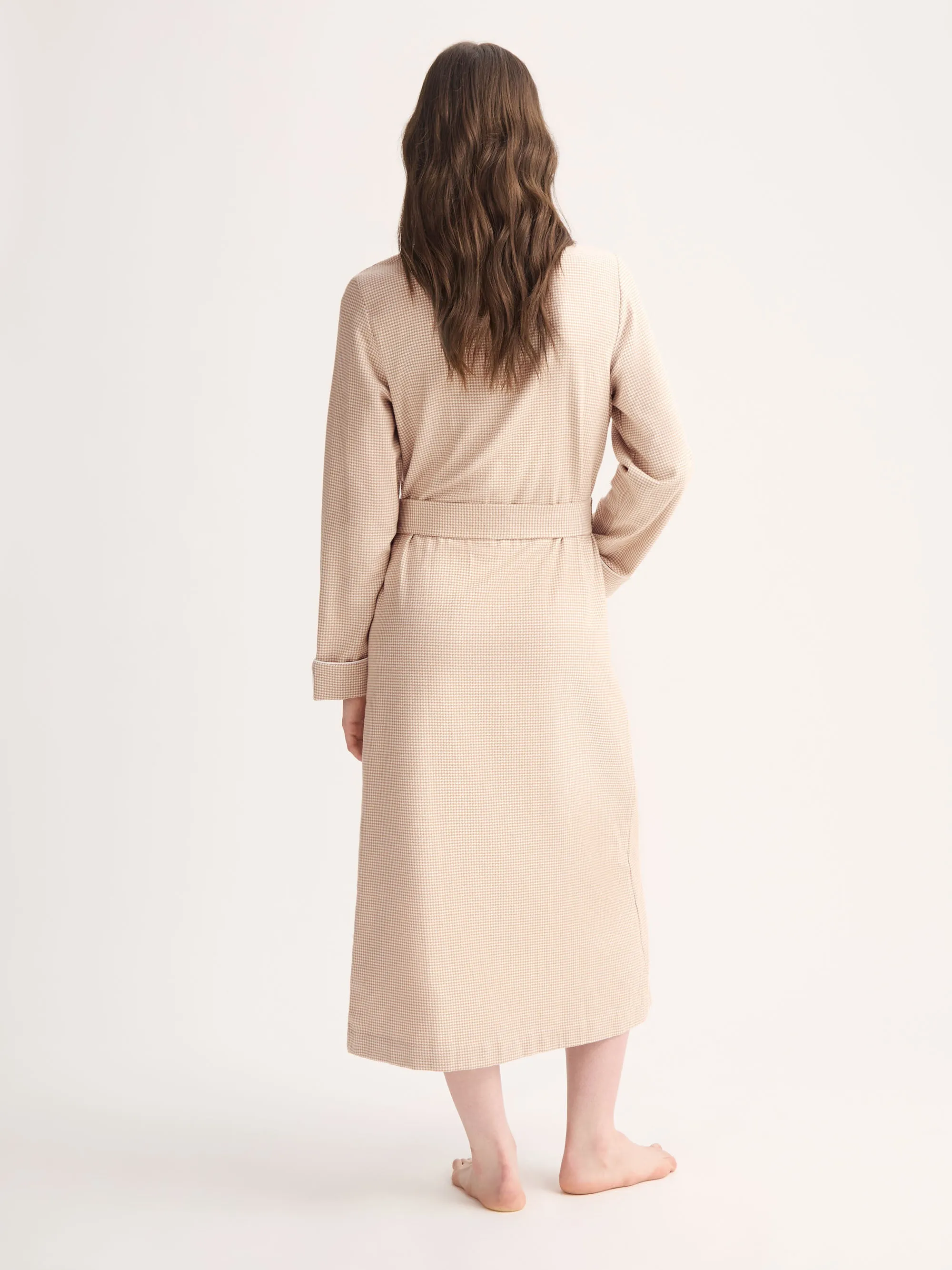 Women's Robe Kelburn Brushed Cotton Blush Houndstooth sold by Derek Rose product image thumbnail 3