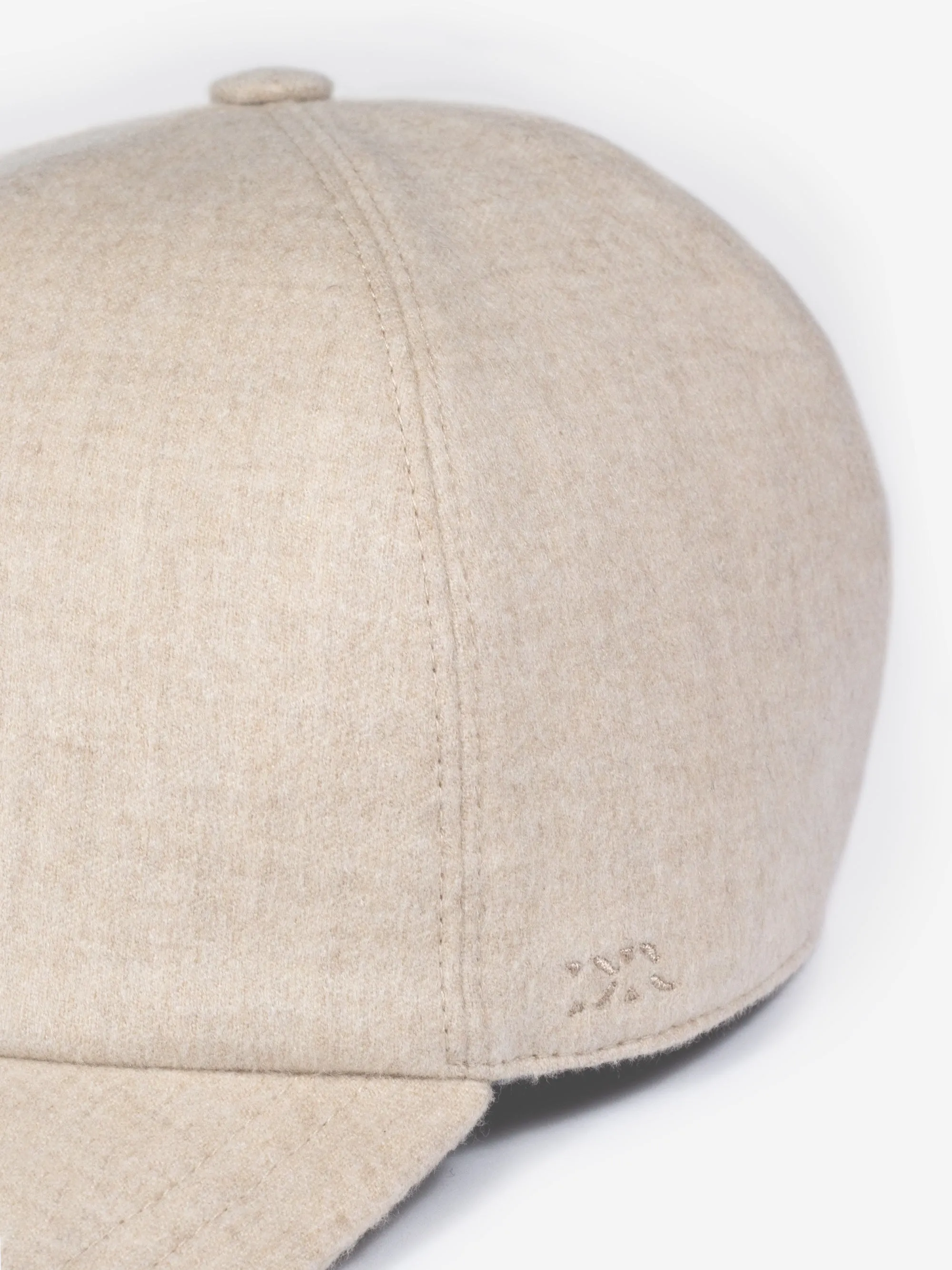 Cashmere Cap Duke Beige sold by Derek Rose product image thumbnail 4