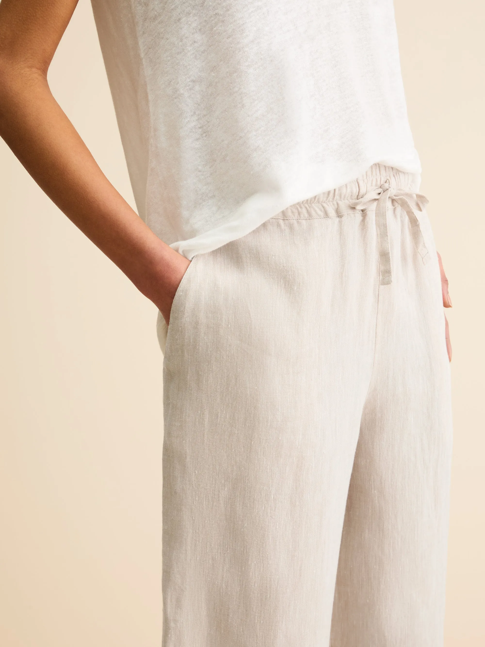 Sicily Linen Wide Leg Pants Sand sold by Derek Rose product image thumbnail 4