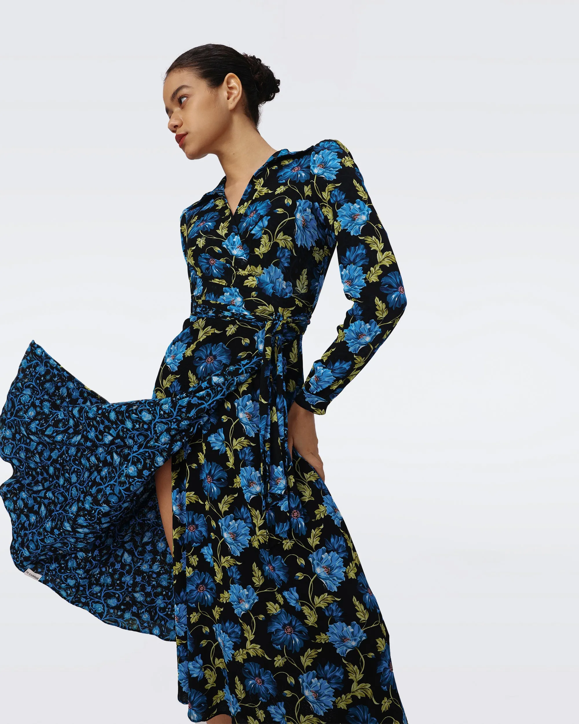 Phoenix Reversible Mesh Wrap Dress sold by Diane Von Furstenberg product image thumbnail 5