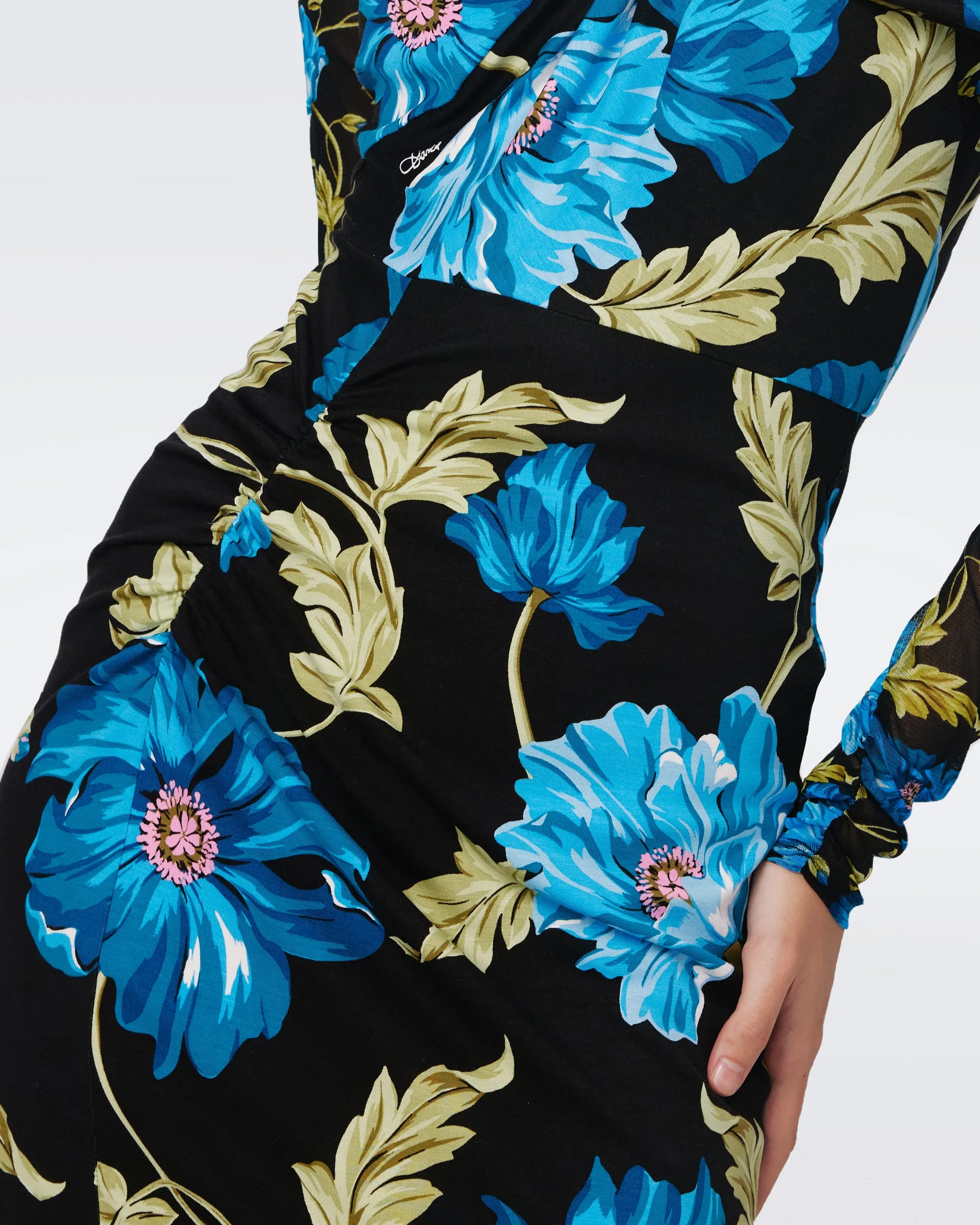 Rich Dress sold by Diane Von Furstenberg product image thumbnail 4