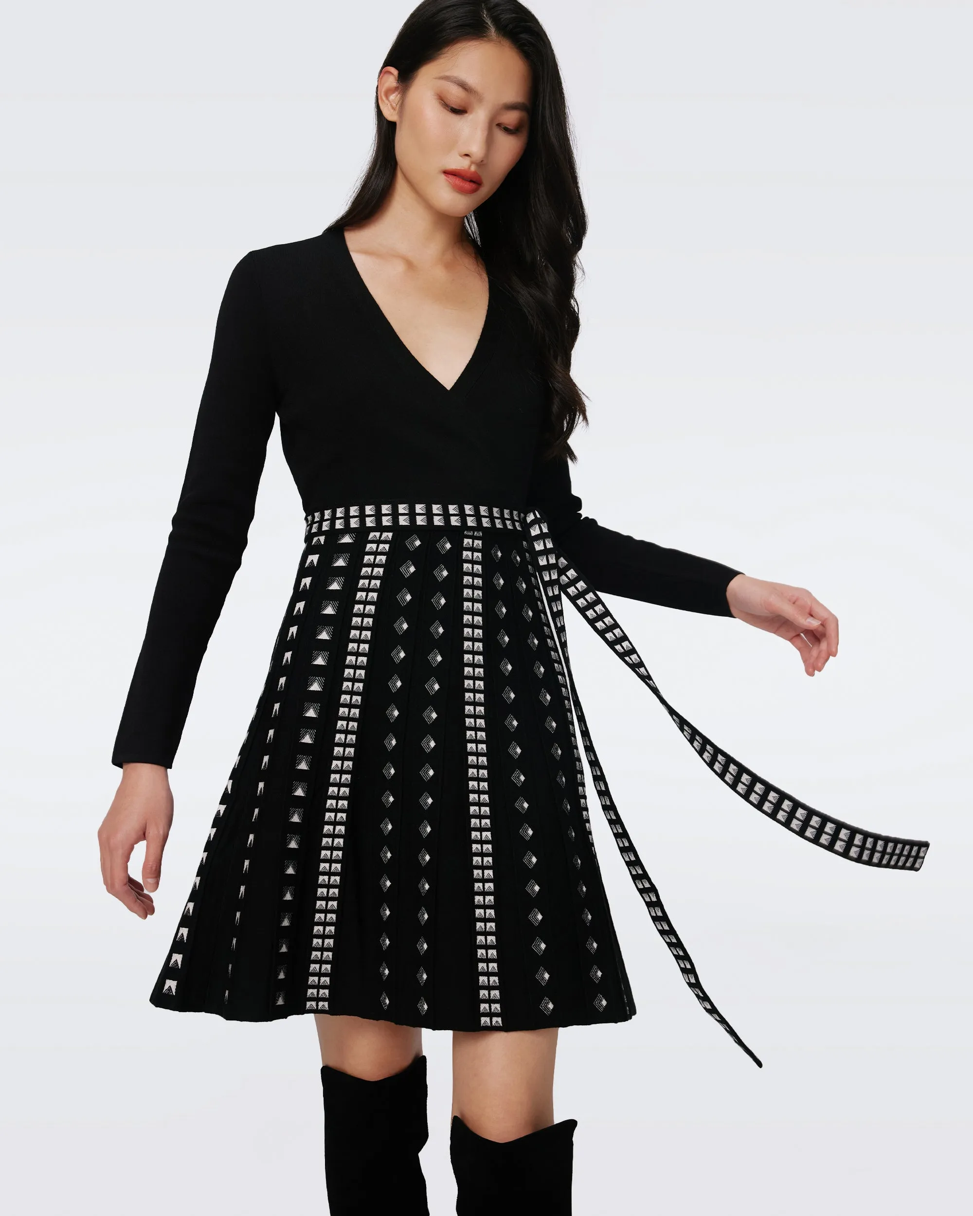 Chelsea Knit Jacquard Dress sold by Diane Von Furstenberg product image thumbnail 5