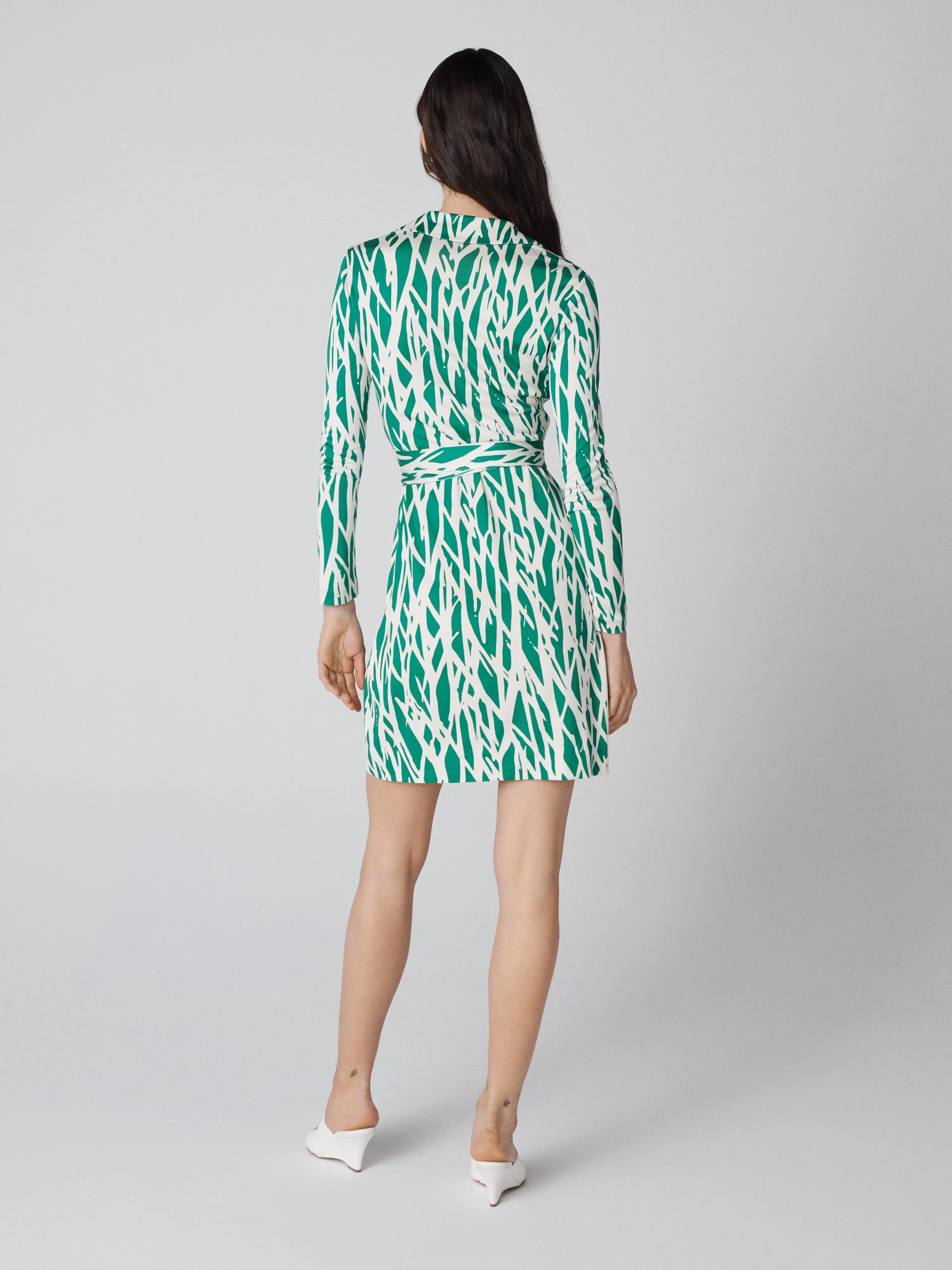 Jeanne Silk Jersey Wrap Dress sold by Diane Von Furstenberg product image thumbnail 3