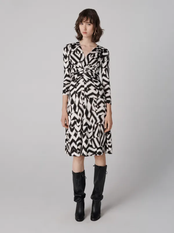 Victoria Beckham Long black dress in viscose jersey | Parallel