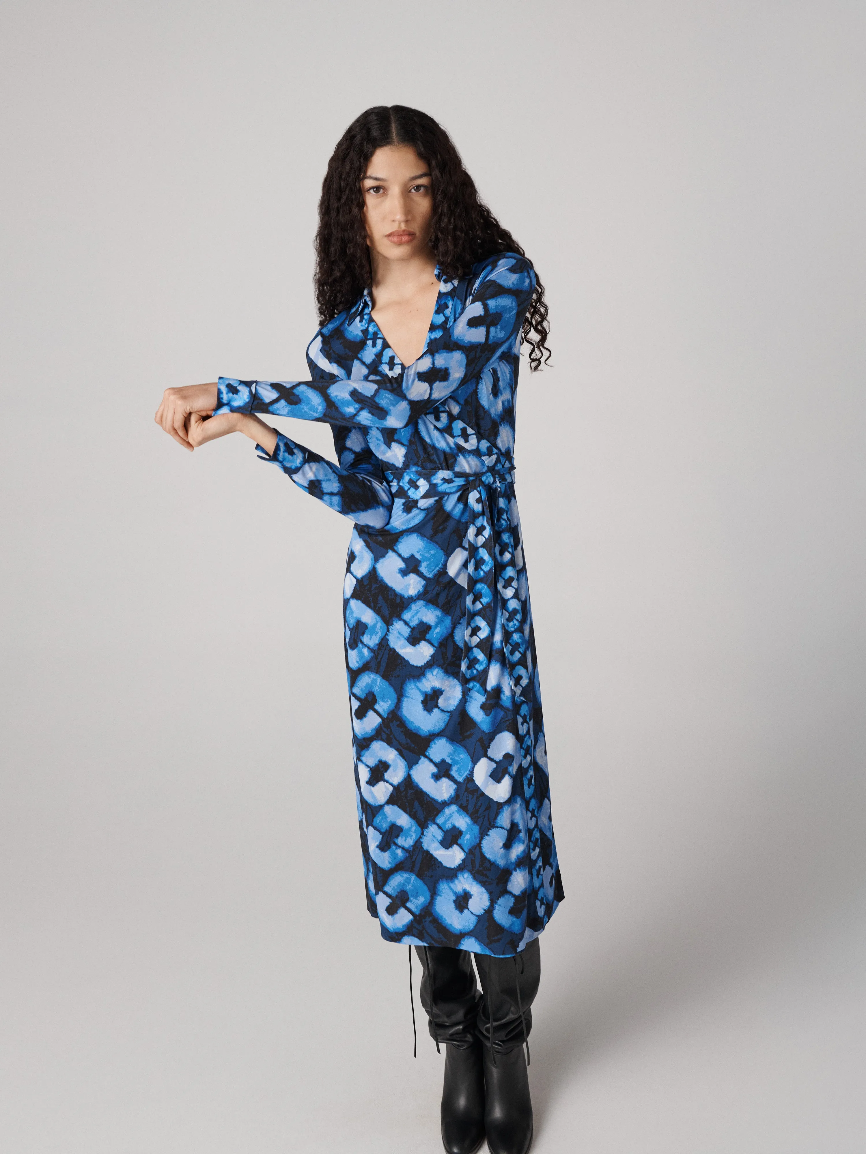 Abigail Silk Jersey Midi Wrap Dress sold by Diane Von Furstenberg product image thumbnail 4