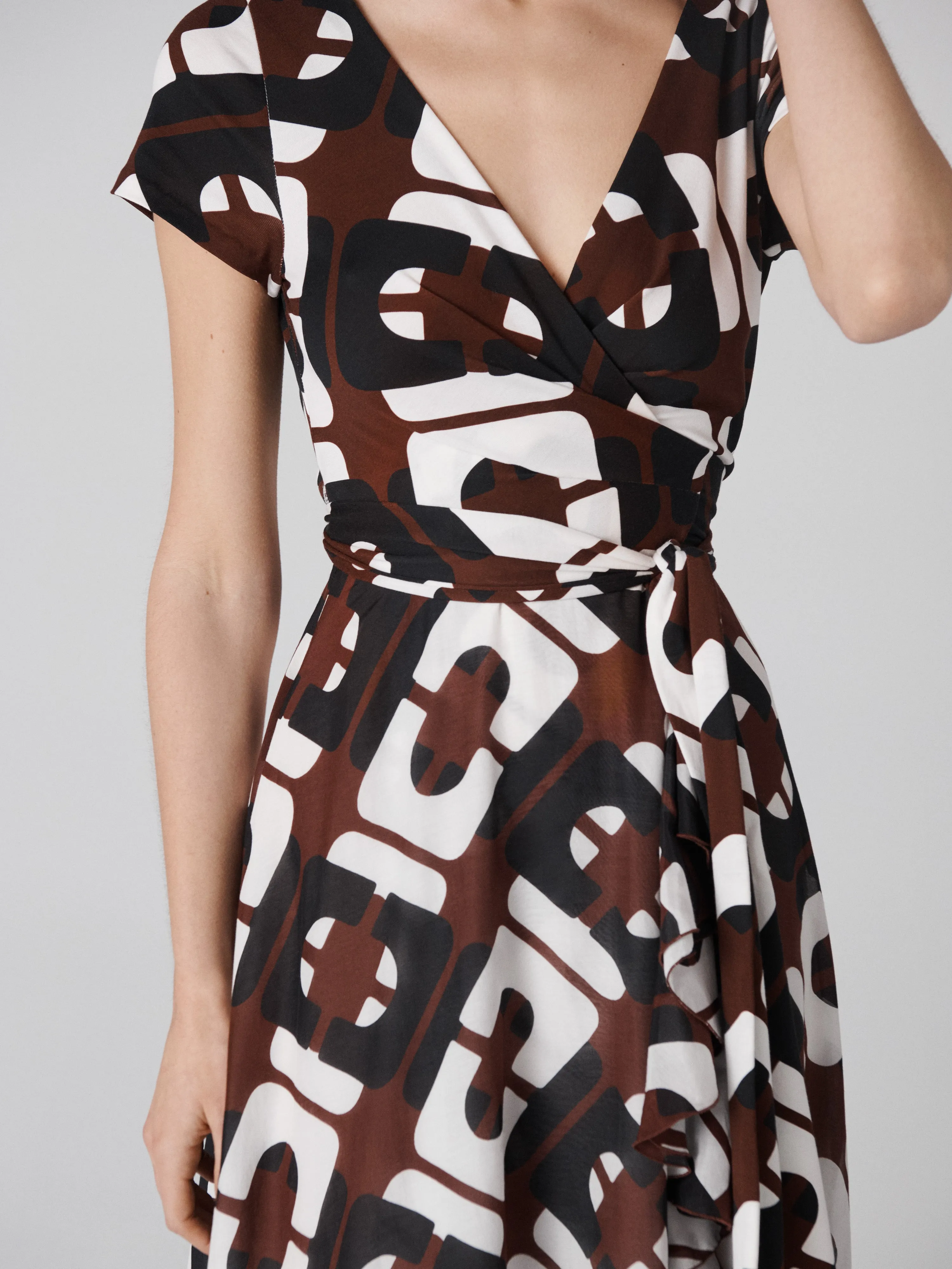 Vivianna Wrap Dress sold by Diane Von Furstenberg product image thumbnail 2