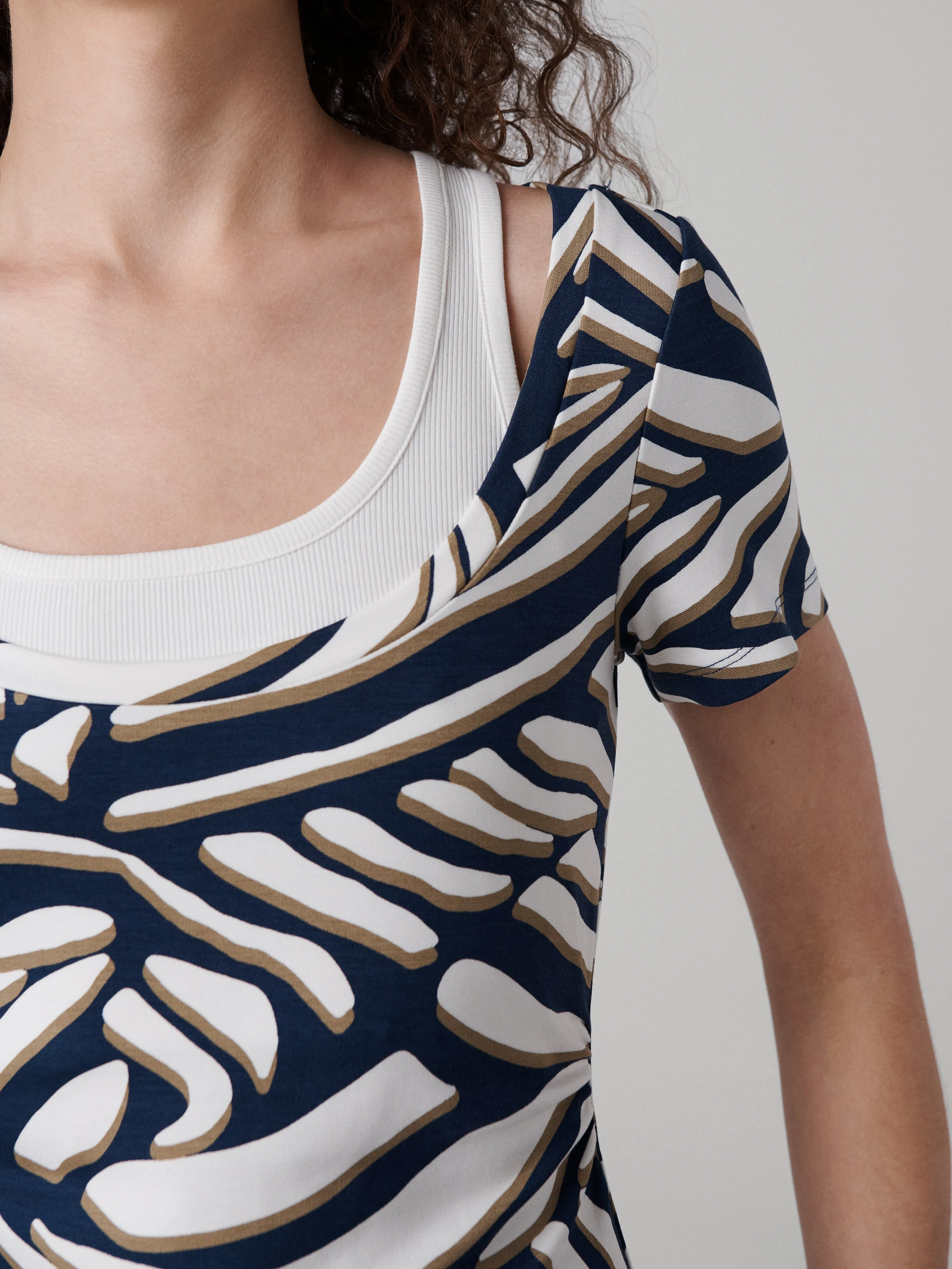 Maeve Dress sold by Diane Von Furstenberg product image thumbnail 2