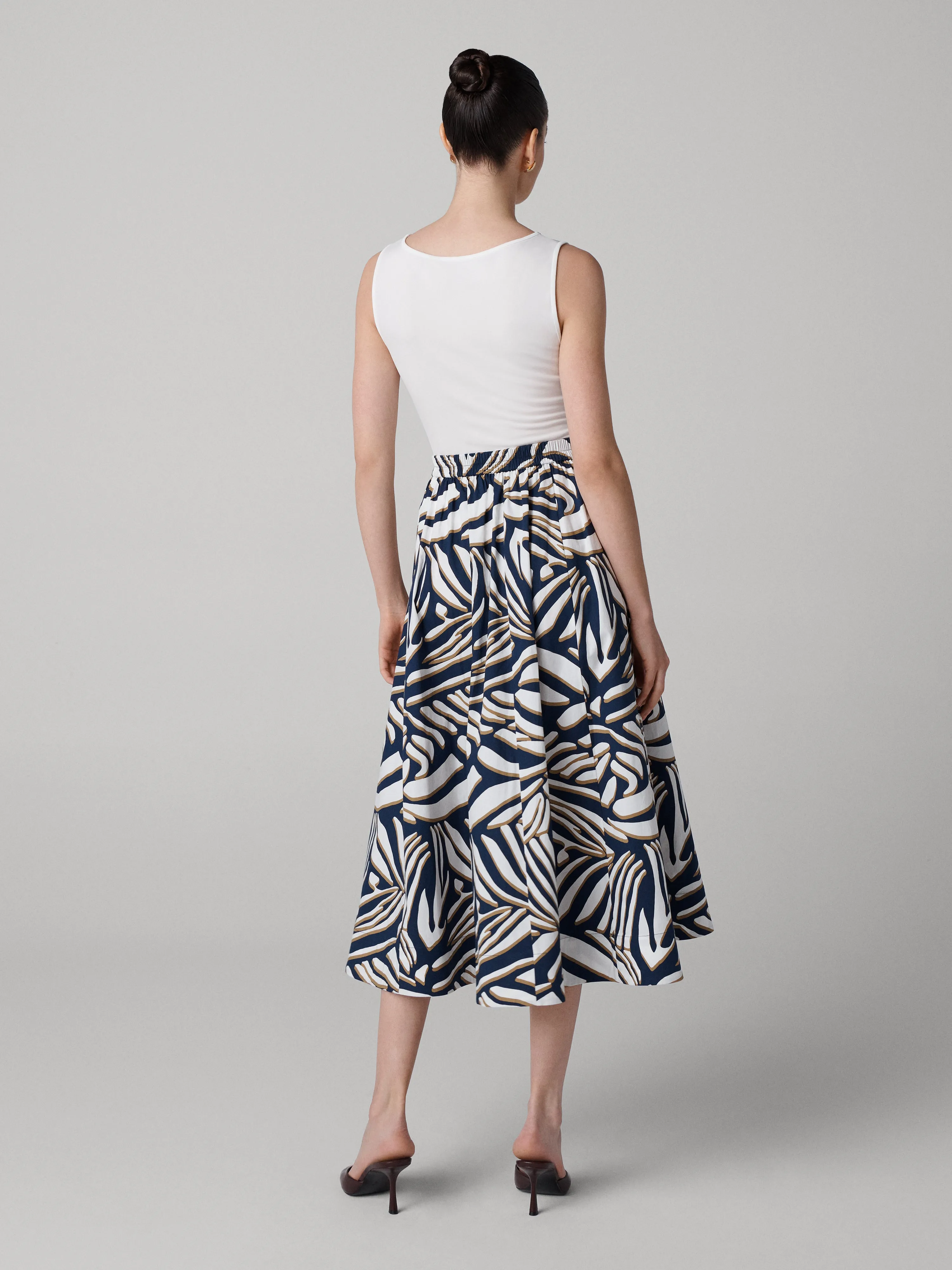 Finnley Skirt sold by Diane Von Furstenberg product image thumbnail 2