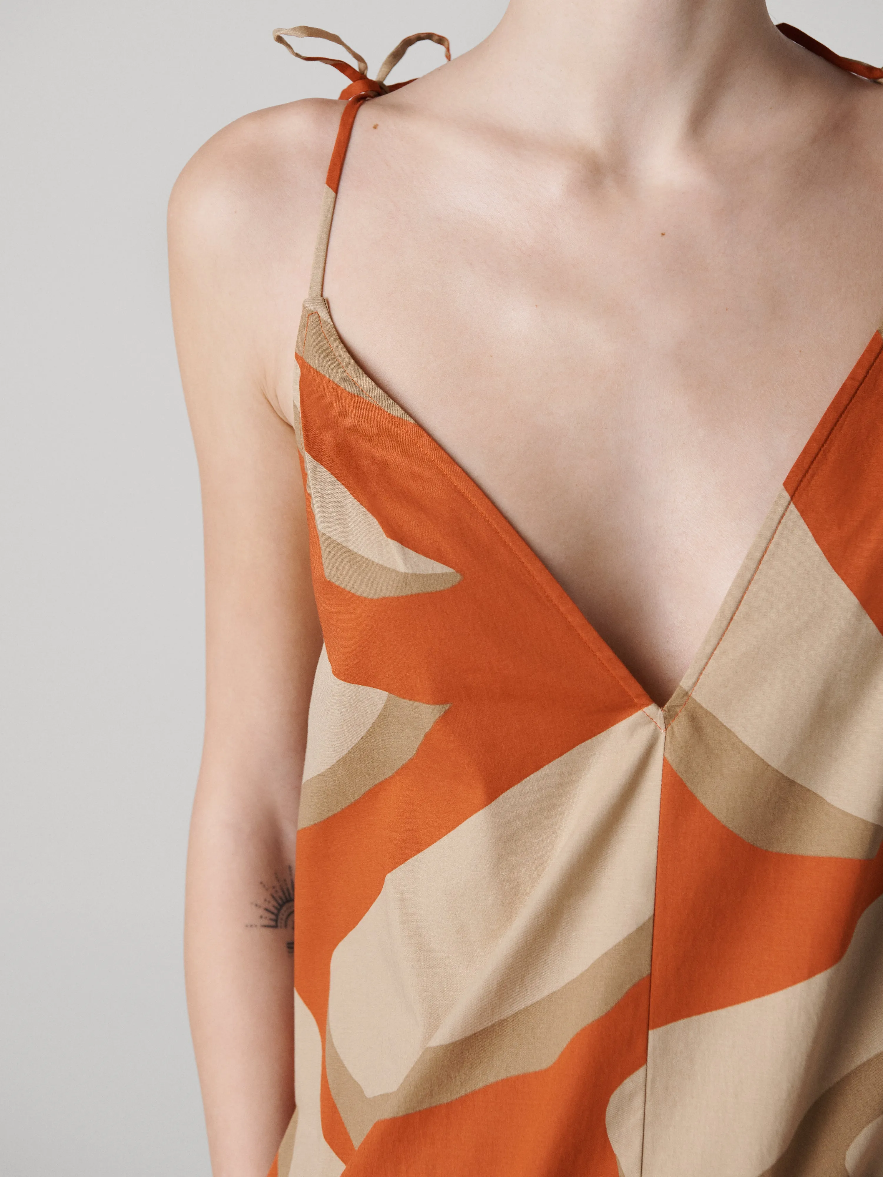 Emersyn Dress sold by Diane Von Furstenberg product image thumbnail 3