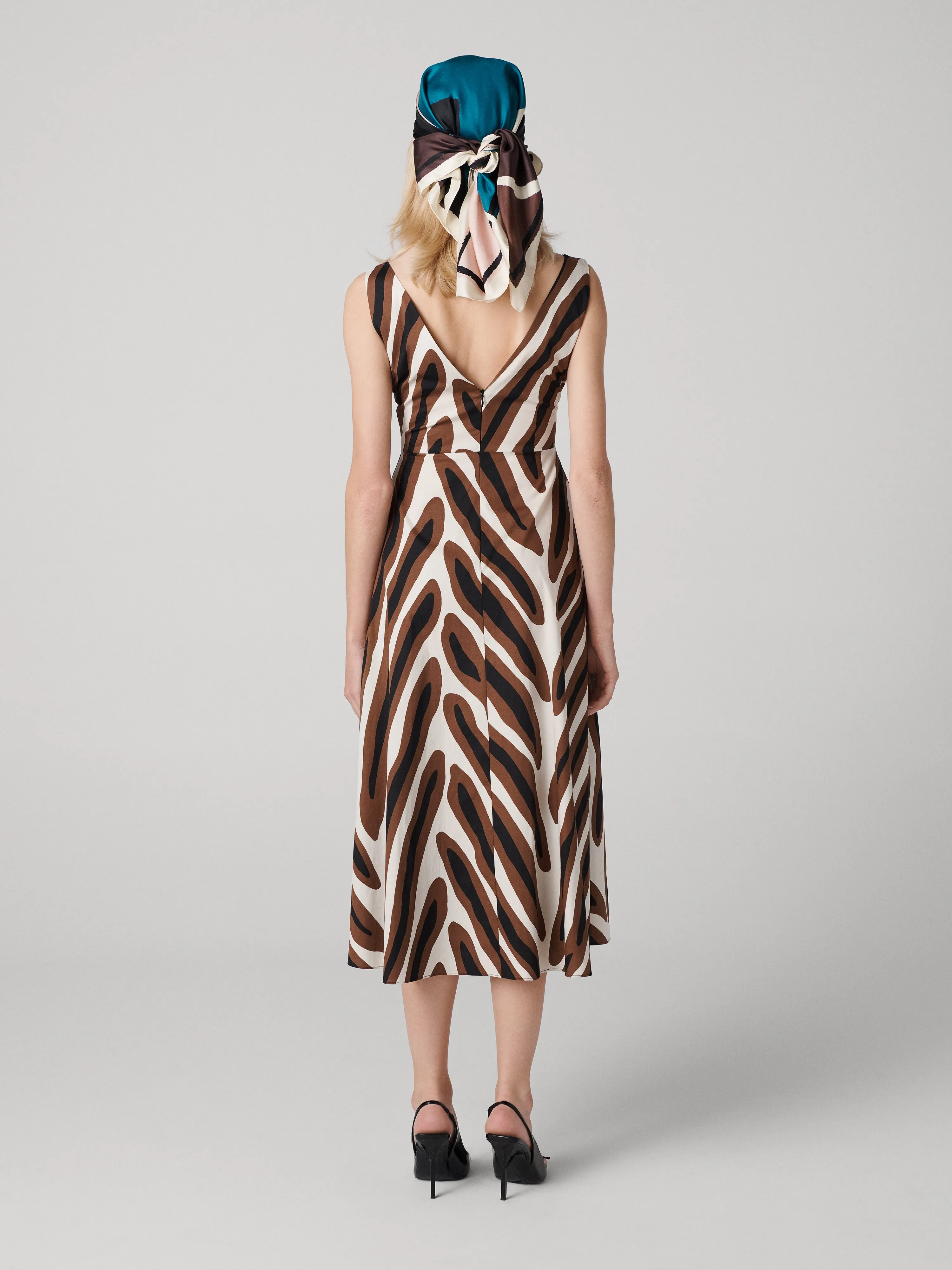 Vivienne Dress sold by Diane Von Furstenberg product image thumbnail 3