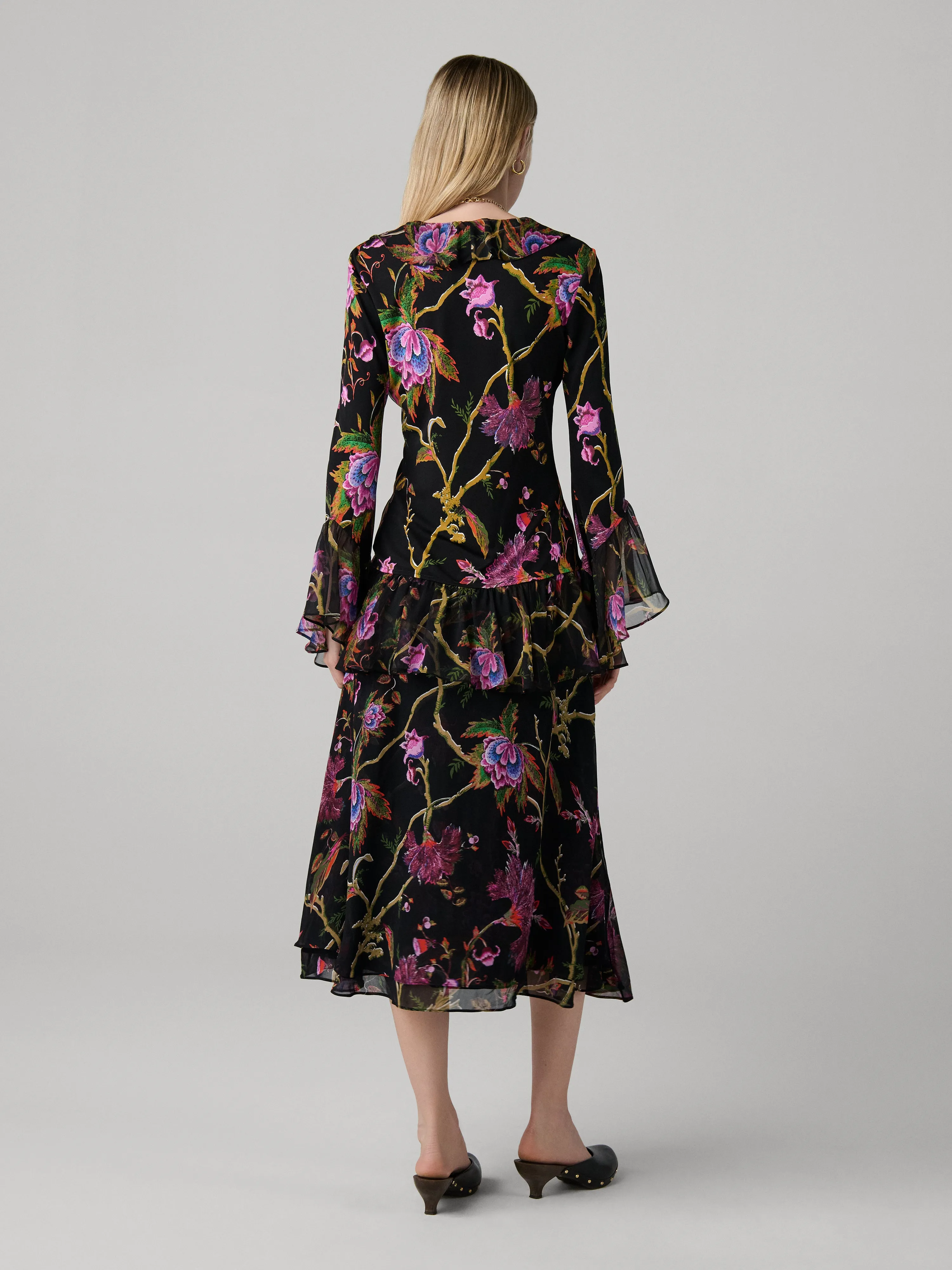 Loretta Skirt sold by Diane Von Furstenberg product image thumbnail 2