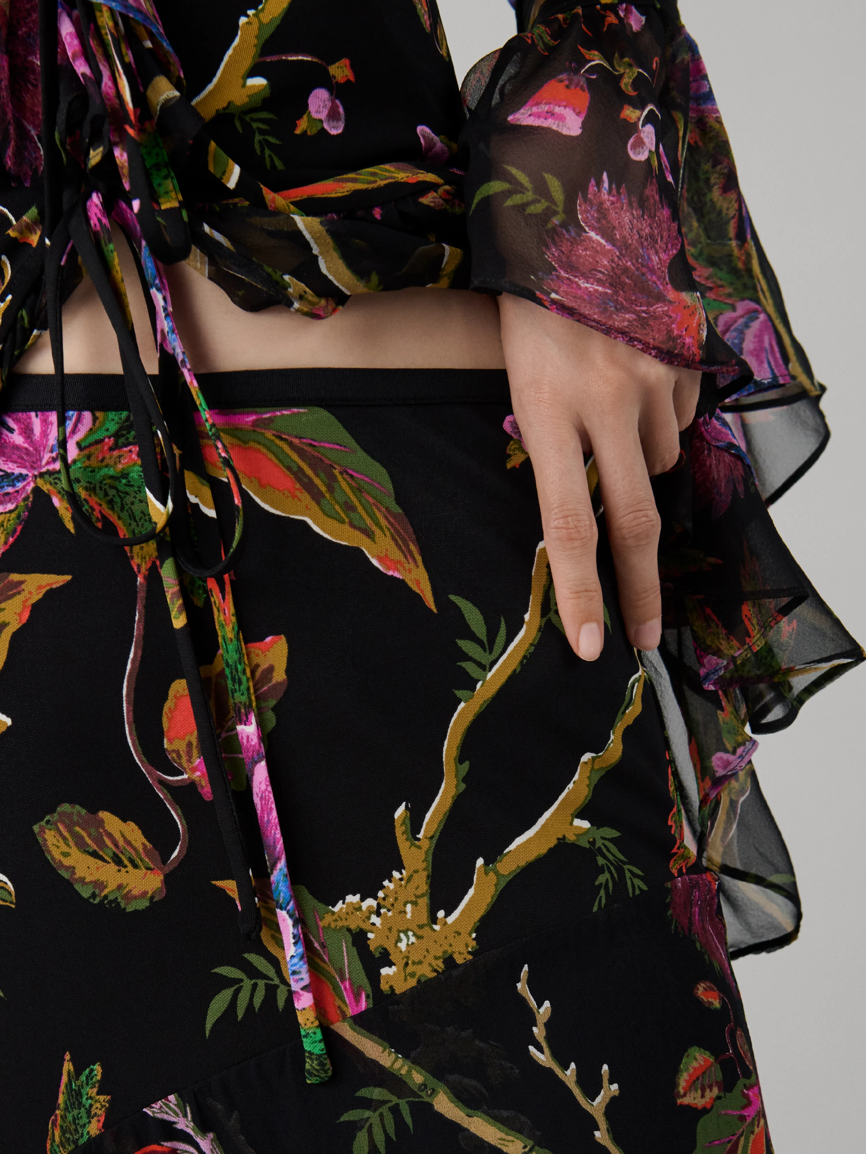 Loretta Skirt sold by Diane Von Furstenberg product image thumbnail 3