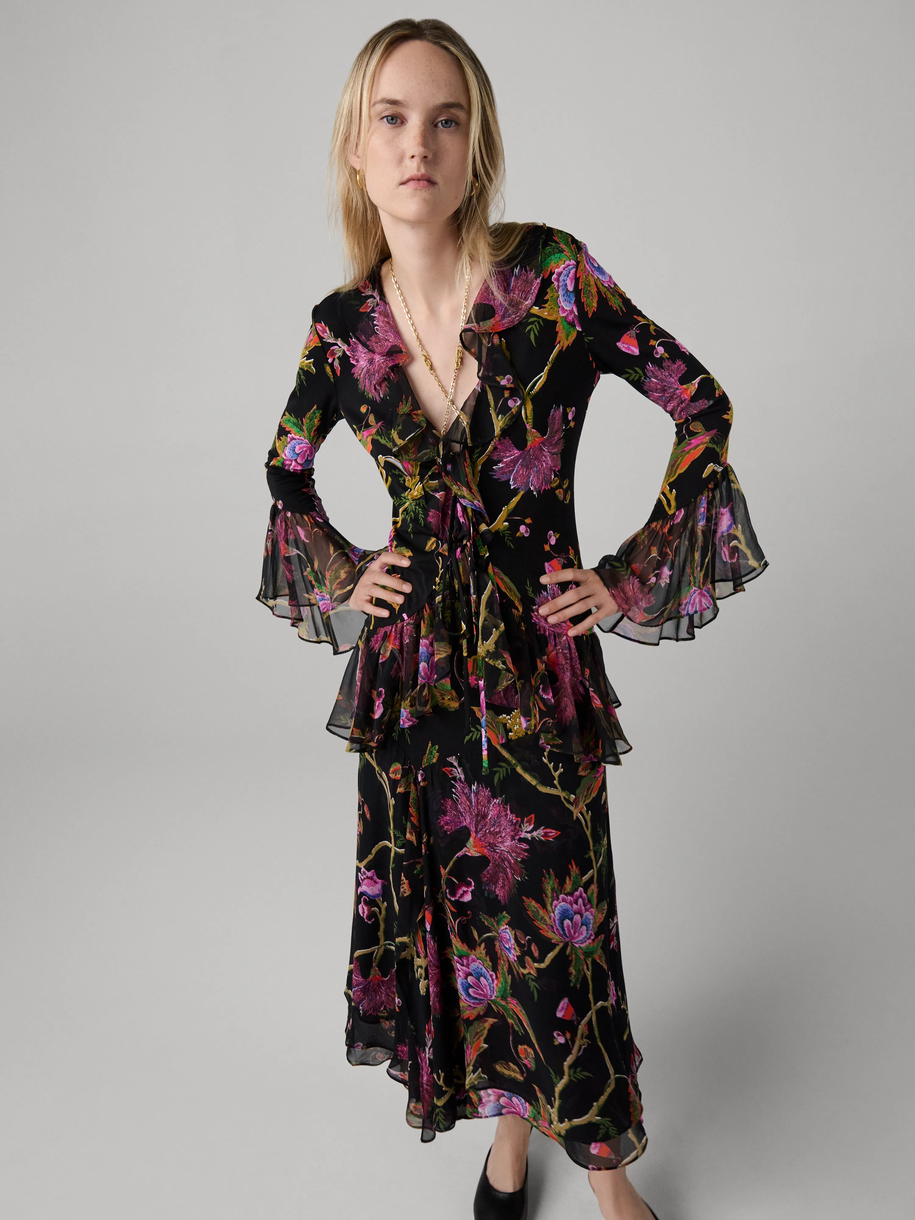 Loretta Skirt sold by Diane Von Furstenberg product image thumbnail 4