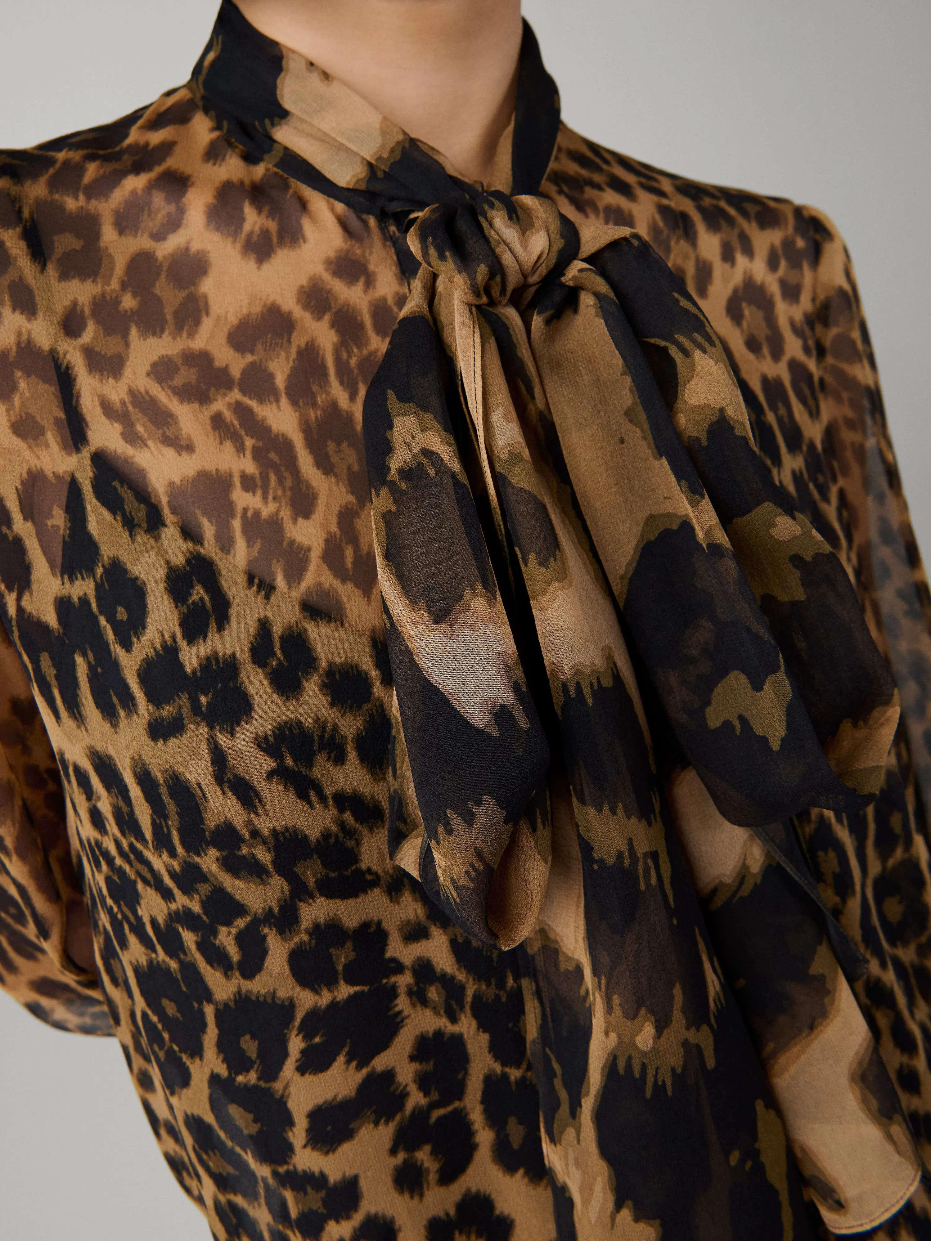 Garcele Blouse sold by Diane Von Furstenberg product image thumbnail 2