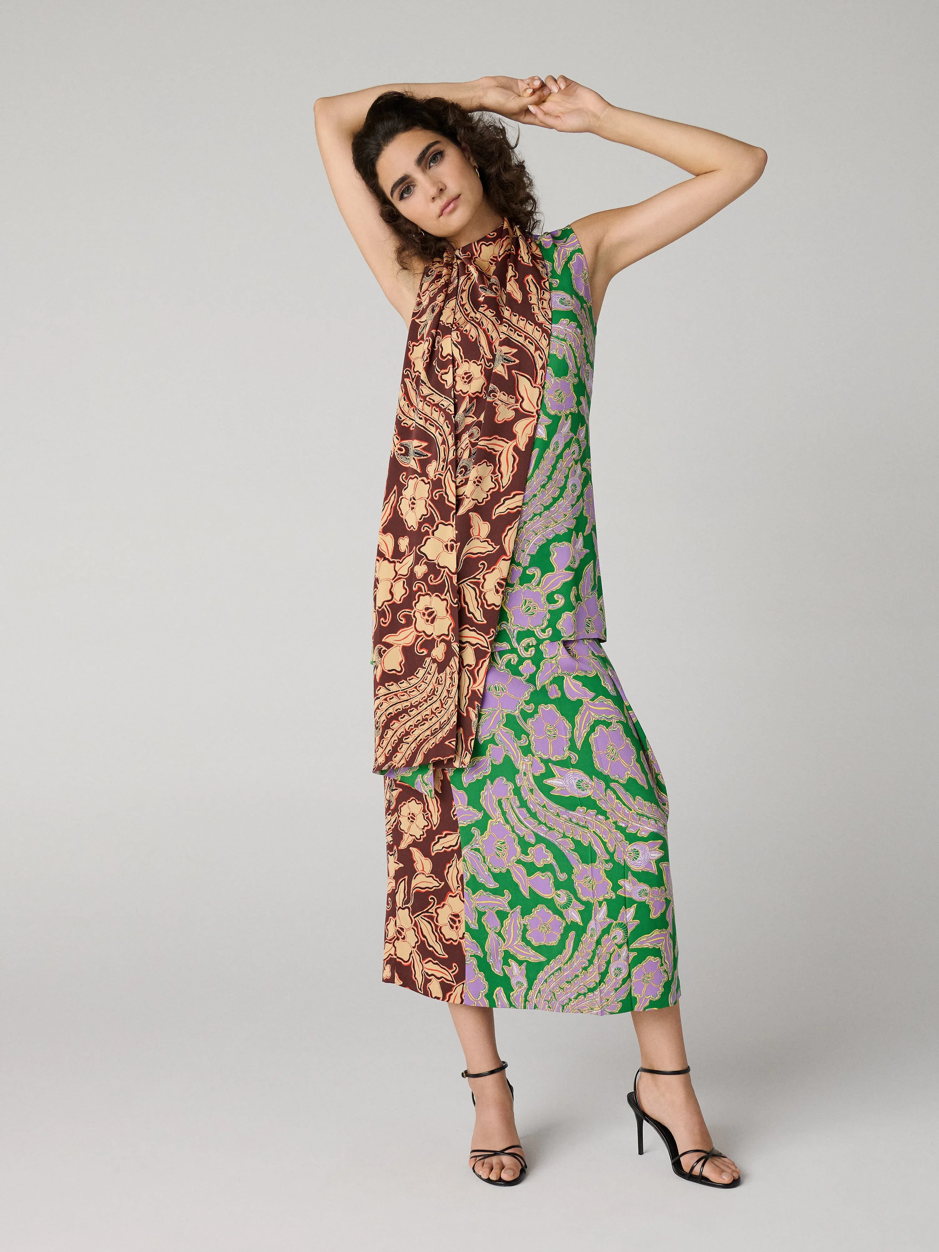 Chrystie Silk Skirt sold by Diane Von Furstenberg product image thumbnail 4