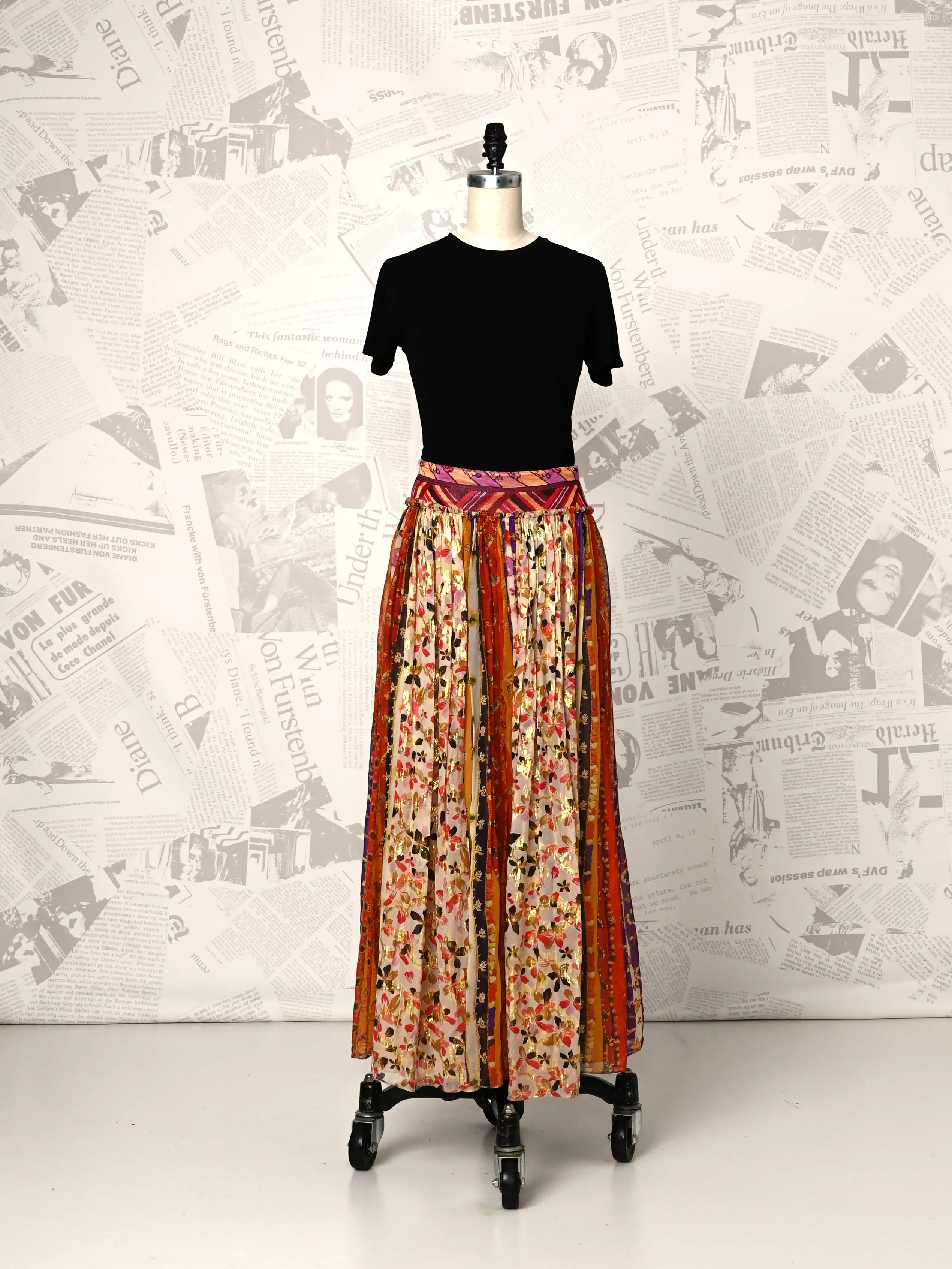 Printed Skirt - DVF Vintage sold by Diane Von Furstenberg