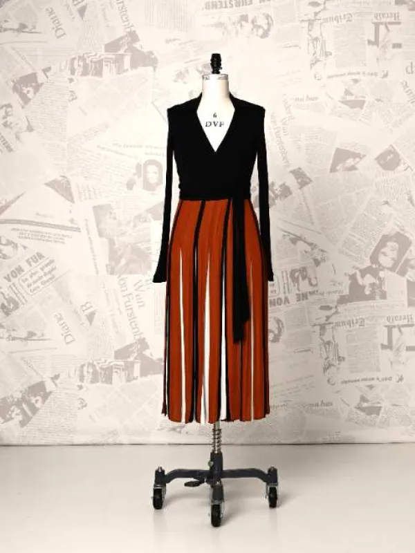 Stevie Wrap Dress - DVF Vintage sold by Diane Von Furstenberg